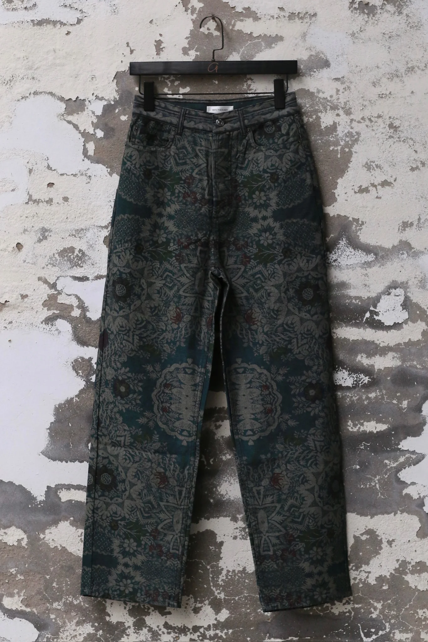 INTO THE EAST 25 Spring/Summer Retro Print Denim Cardigan / Denim Straight Pants ITE-E1DGSS016GR21PT-ML Pants E1DGSS006GR21JK