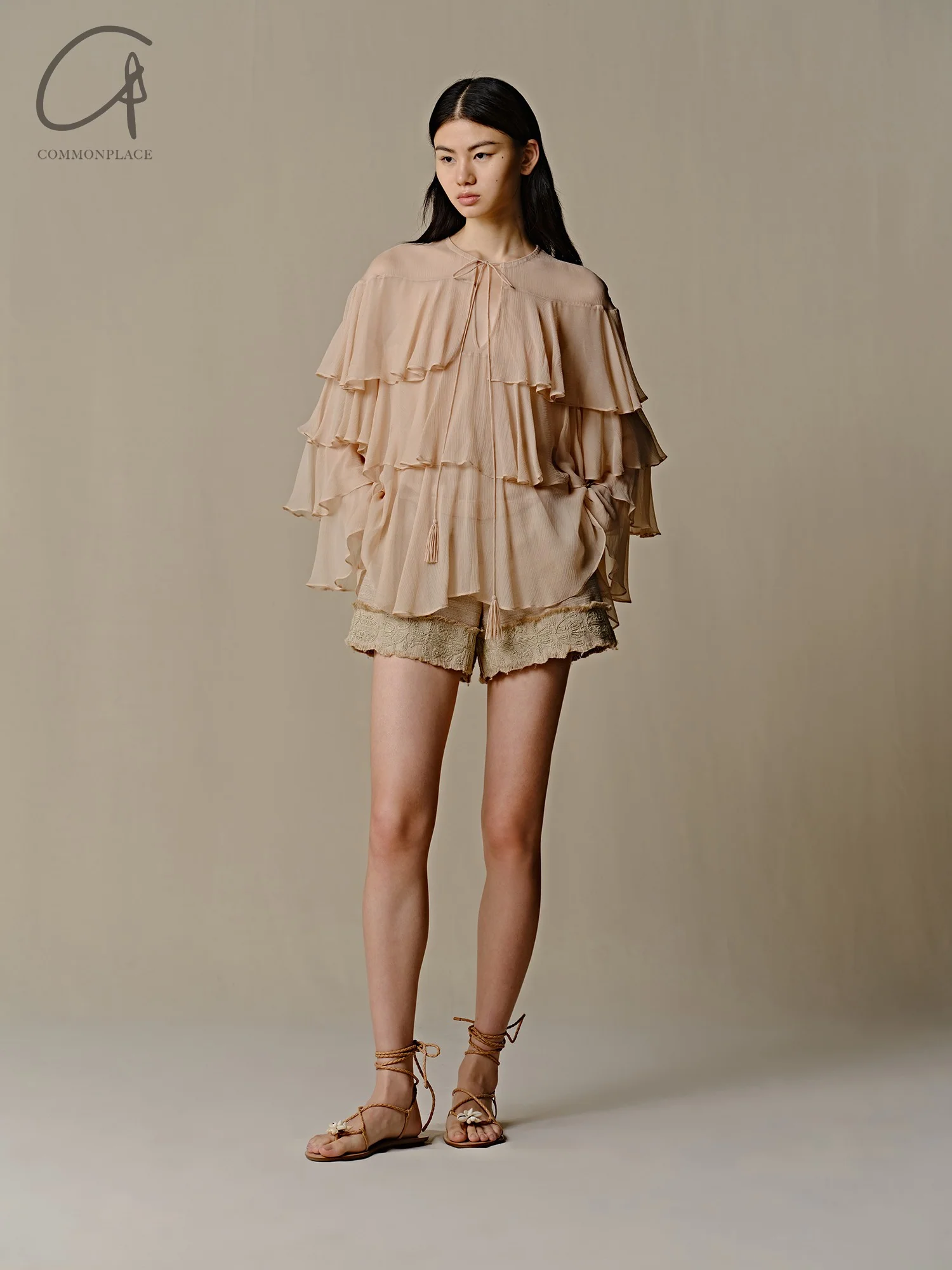 INTO THE EAST 25 Spring/Summer Tussah Silk Button Embroidered Vest/Patched Raw-edge Shorts ITE-E1DGSS002SD22PT-SHA Pants - Image 12