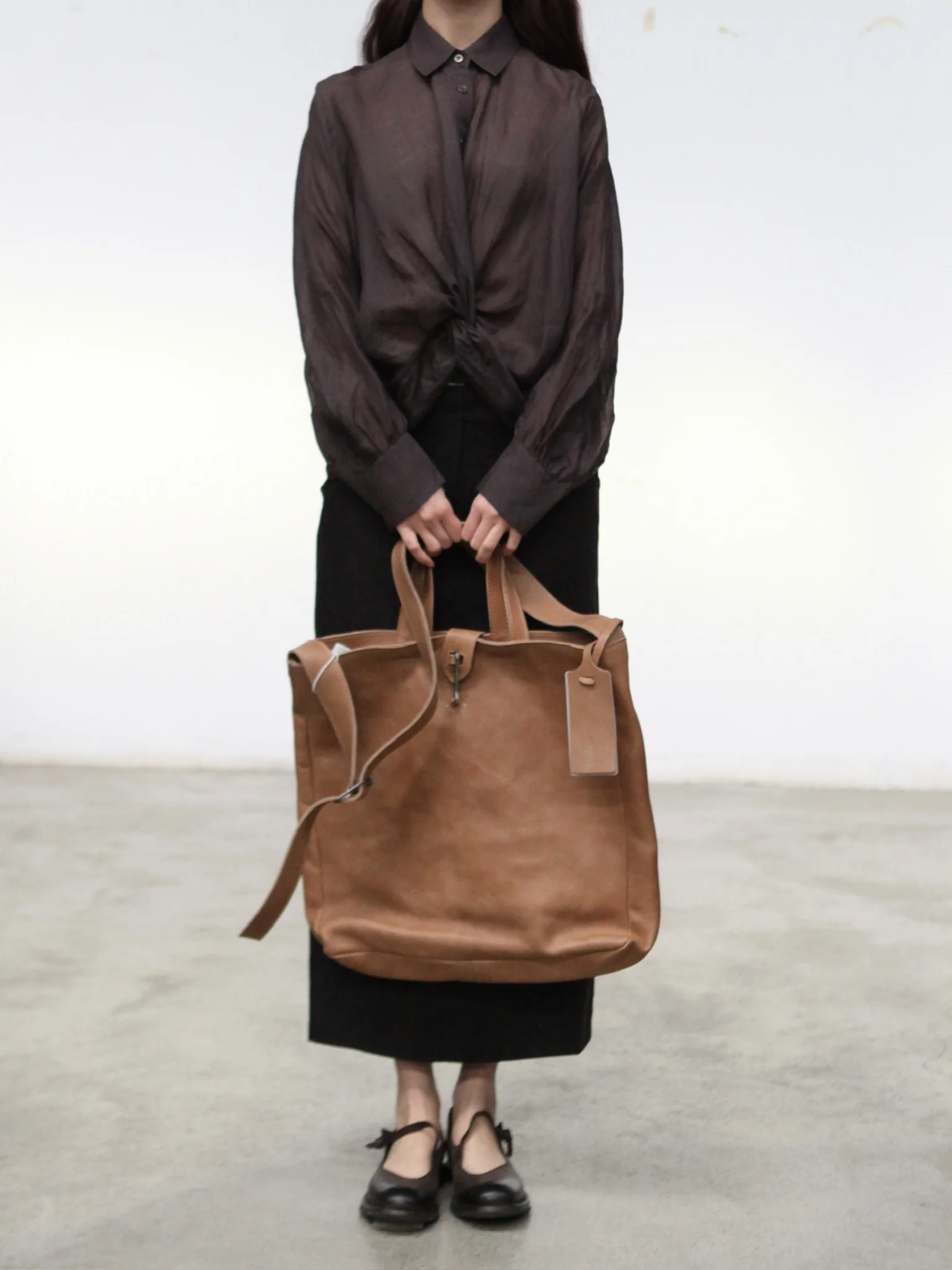 INTO THE EAST 25 Spring/Summer Twist Top ITE-E1DGSS013CF20TP-KA Brown ITE-E1DGSS010BR21TP - Image 4