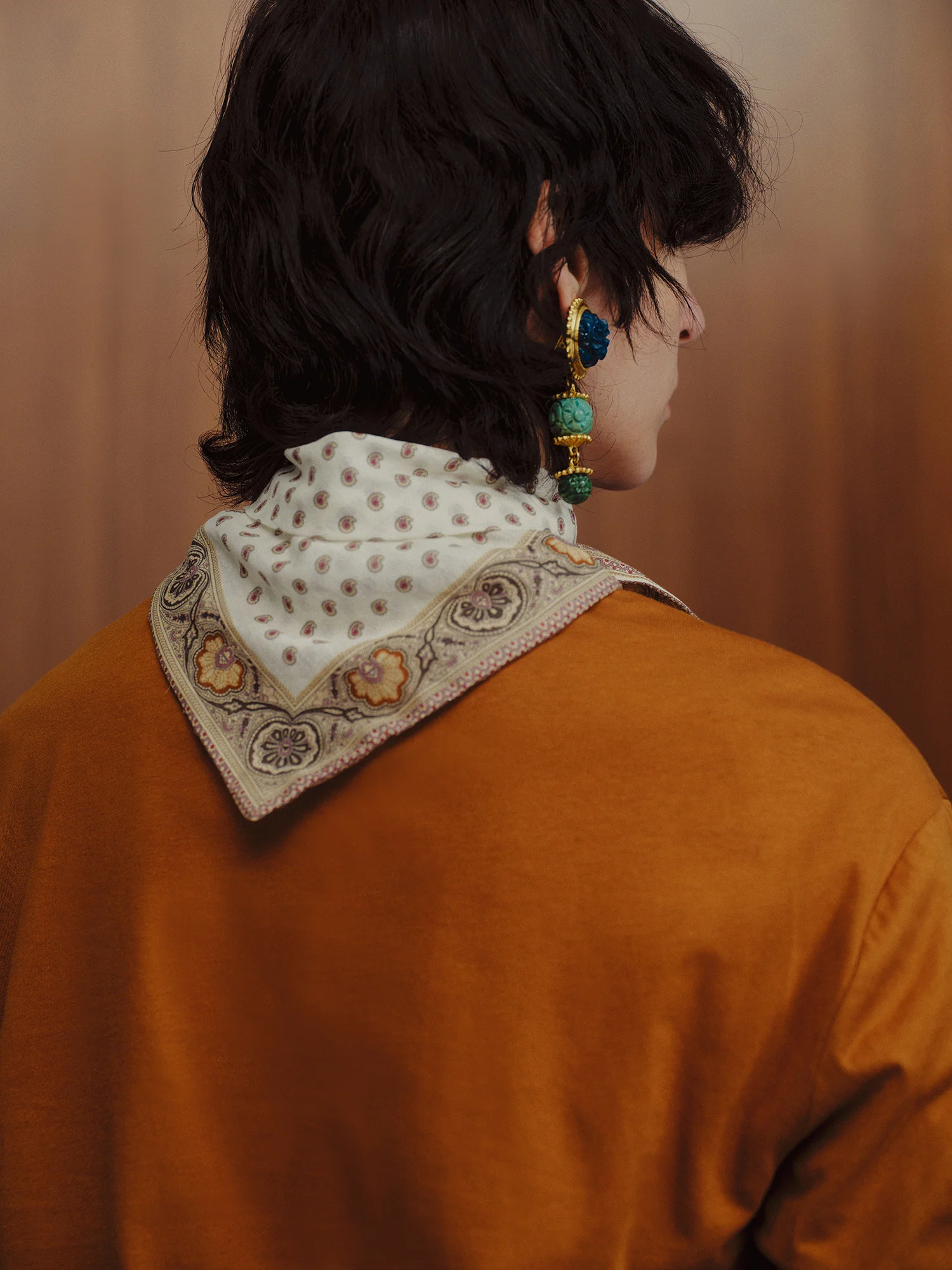 INTO THE EAST Cashew Square Long Sleeve T-shirt Series ITE-E1DGSC048LTBR20TS-QZ Brown/White (E1DGSC040WT20TS) - Image 12