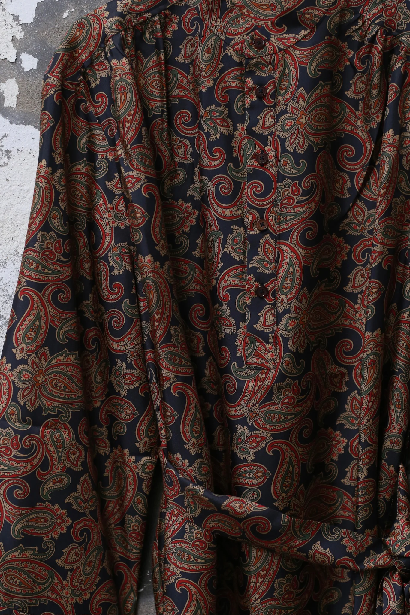 INTO THE EAST Dark Brown Paisley Lace-Up Silk Top Shirt ITE-E1DGSC009NCC21TP-HUA Color - Image 2