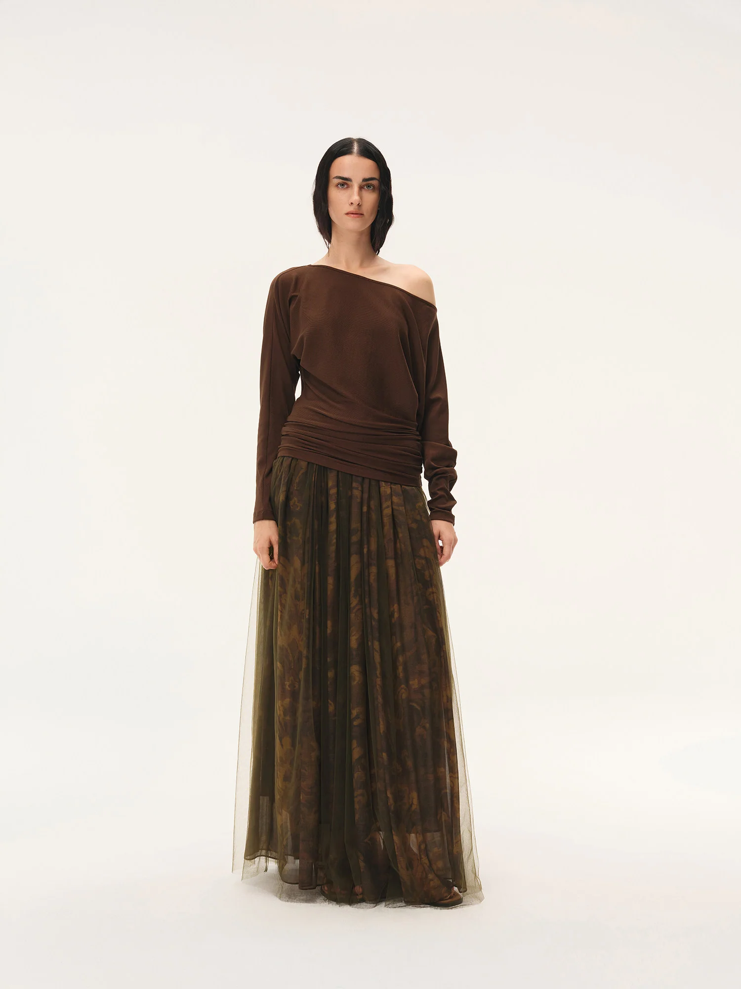 INTO THE EAST Spring/Summer 2026: Acanthus Oil Painted Yarn Top/Skirt ITE-E1JBSSKT20002BR-SZ Waist-cinching Top (E1JBSSTP21001) - Image 7