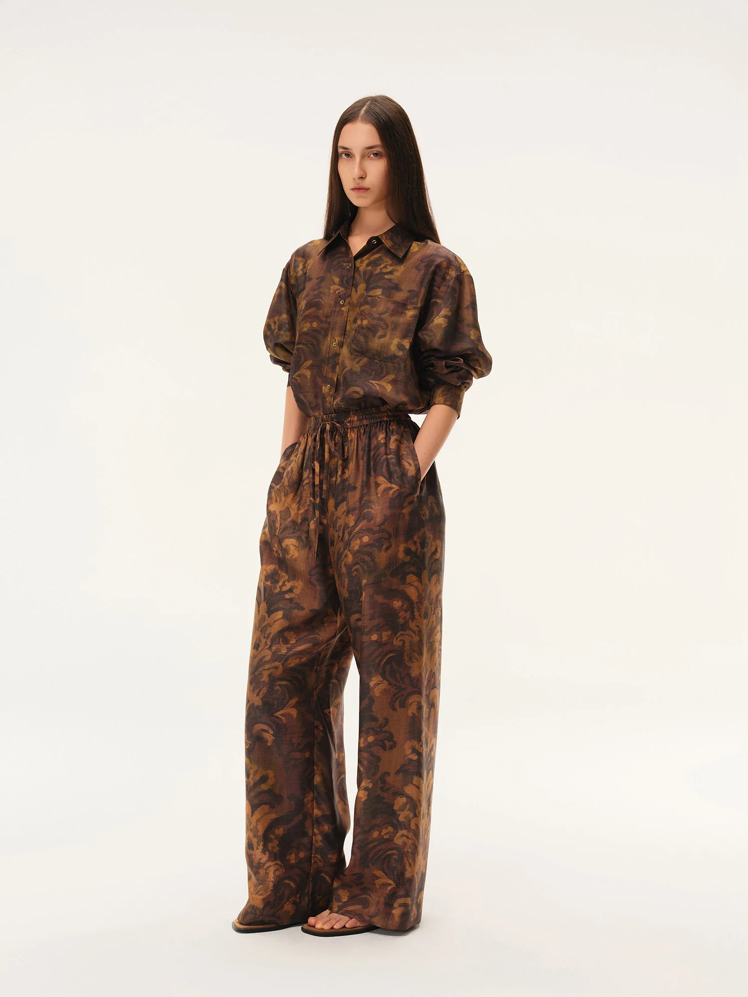INTO THE EAST Spring/Summer 2026 Collared Shirt/Drawstring Casual Pants ITE-E1JBSSSH21002BR-CZ Tea Brown Shirt - Image 12