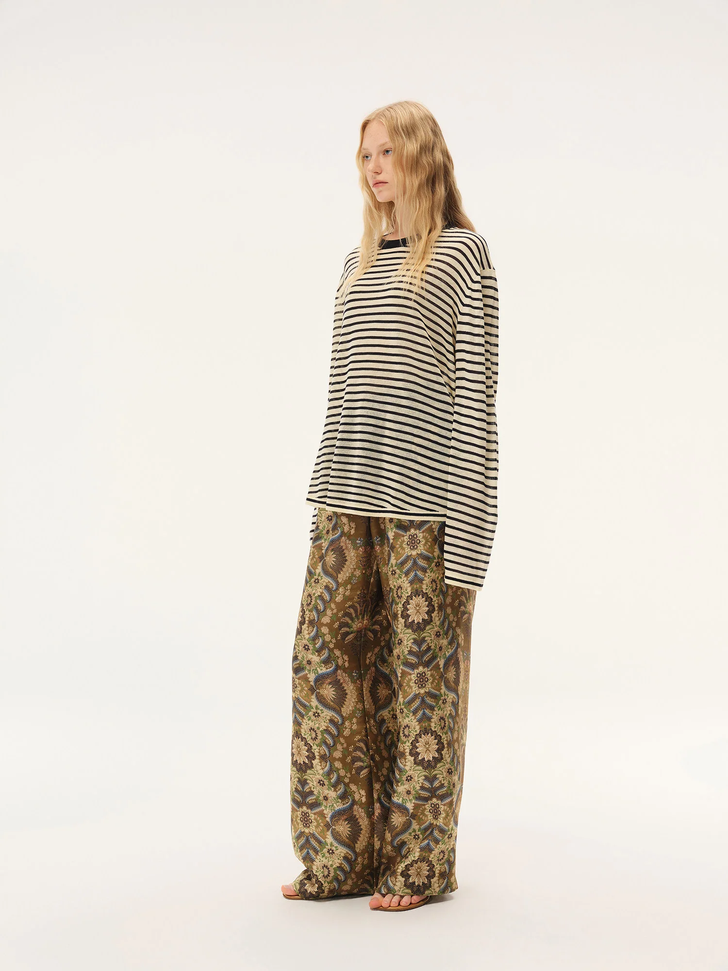 INTO THE EAST Spring/Summer 2026 Collared Shirt/Drawstring Casual Pants ITE-E1JBSSSH21010NCC-HUA Floral Shirt - Image 15
