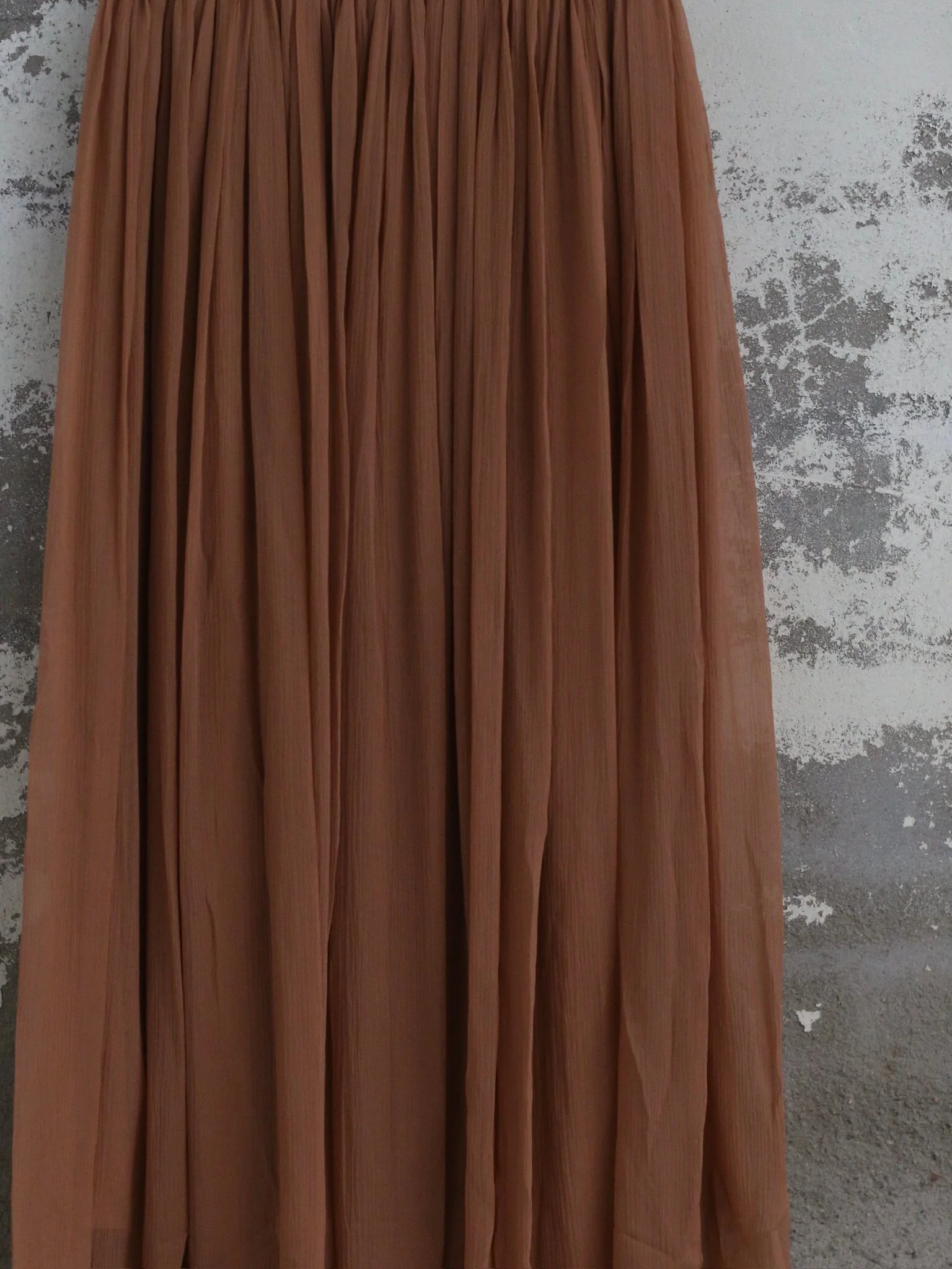 INTO THE EAST Spring/Summer 2026 Elastic Waist Pleated Midi Skirt ITE-E1JBSSSK20027LC-SHC Coral Orange - Image 3