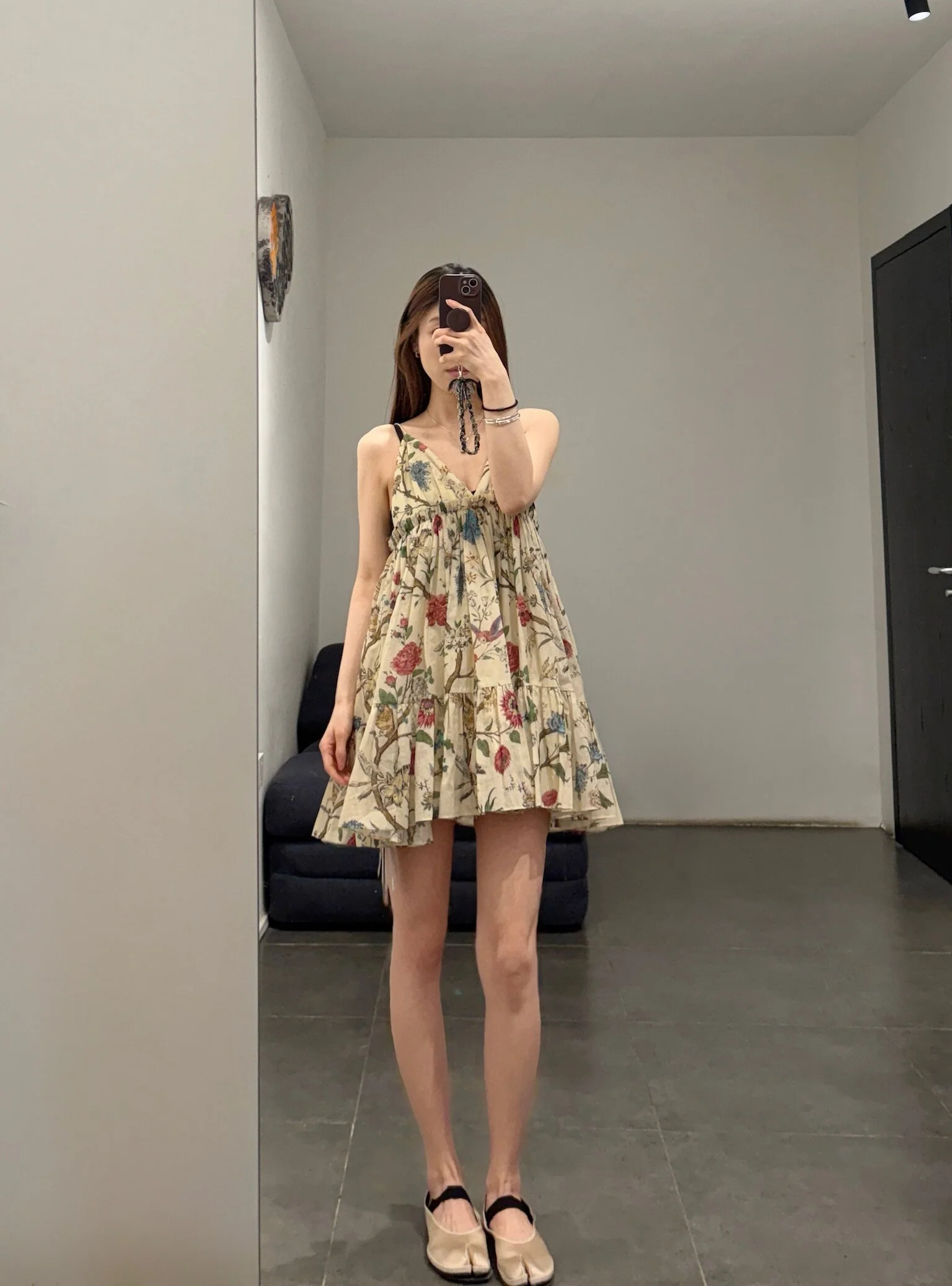 INTO THE EAST Spring/Summer 2026 Floral, Bird, and Tree Backless Camisole Top ITE-E1JBSSTP21032-HUA Floral Pattern - Image 16