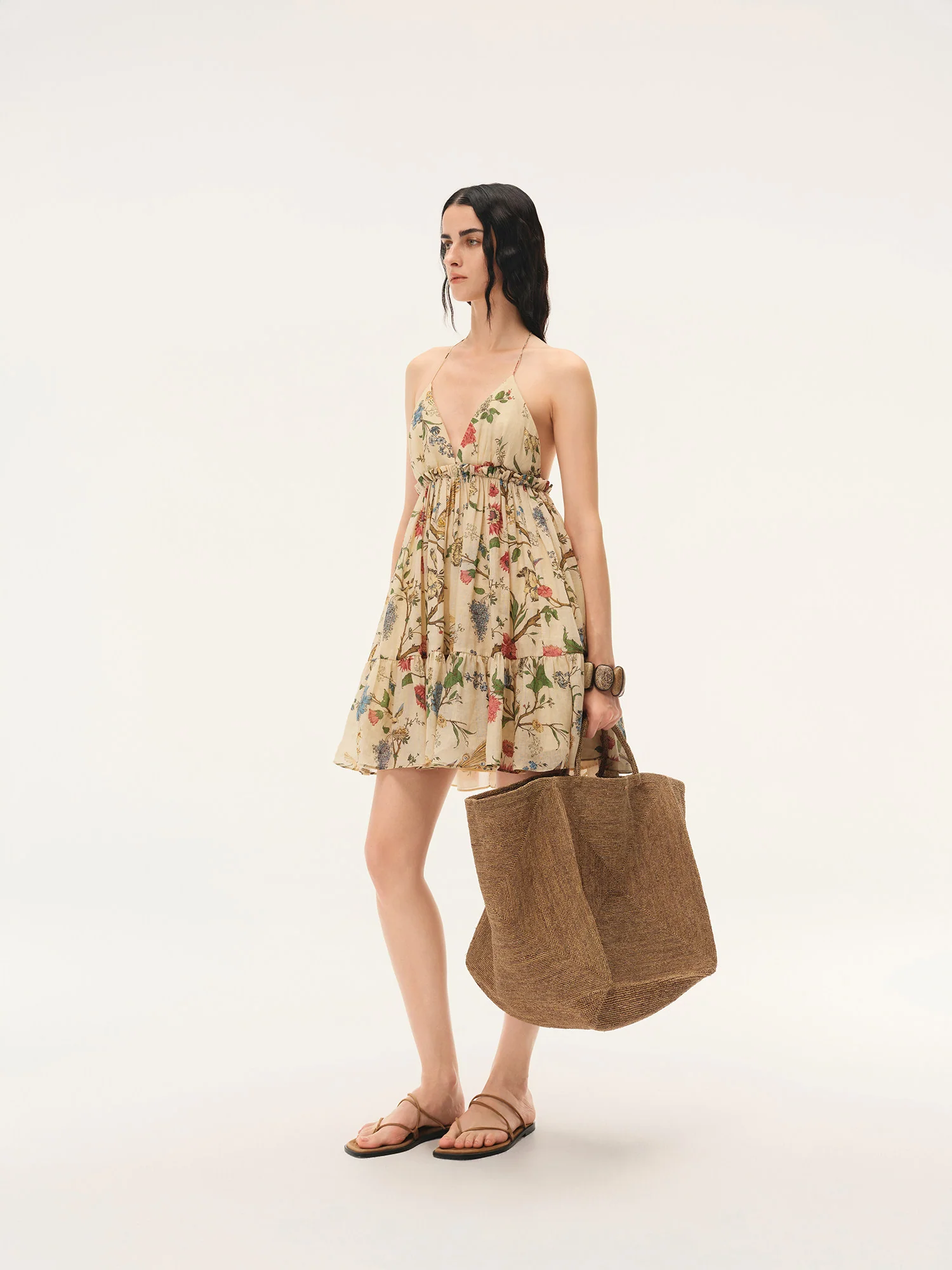 INTO THE EAST Spring/Summer 2026 Floral, Bird, and Tree Backless Camisole Top ITE-E1JBSSTP21032-HUA Floral Pattern - Image 6
