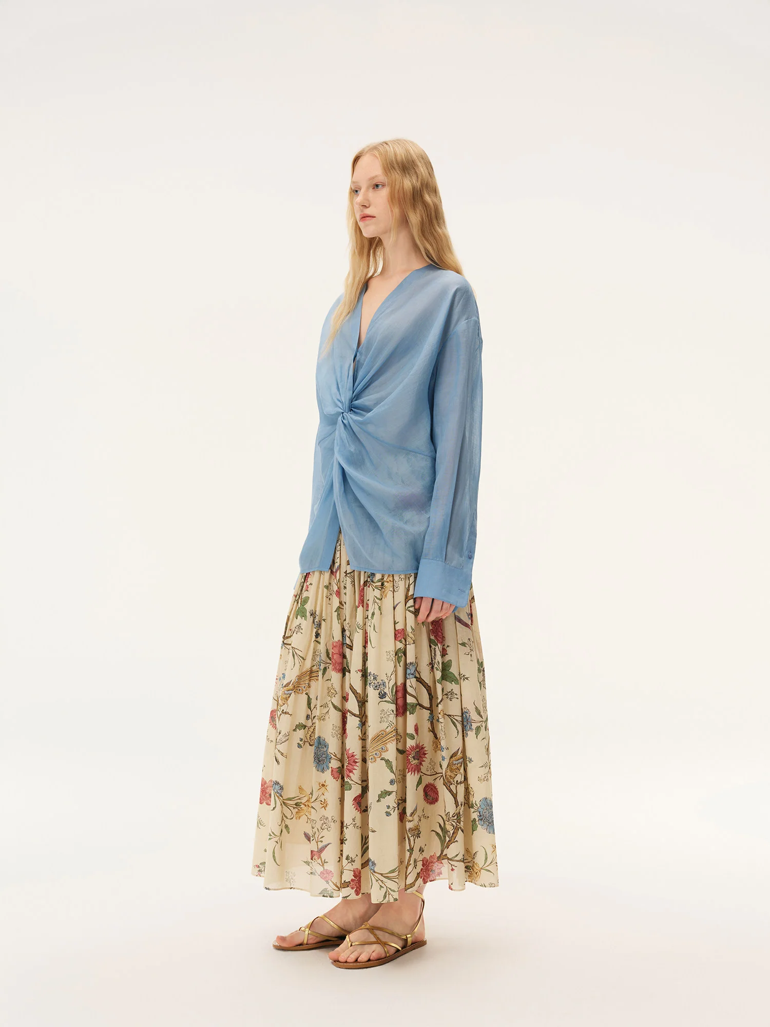 INTO THE EAST Spring/Summer 2026 Floral, Bird, and Tree Patchwork Pleated Loose-fitting Midi Skirt ITE-E1JBSSSK21024NCC-HUA Floral Pattern - Image 16