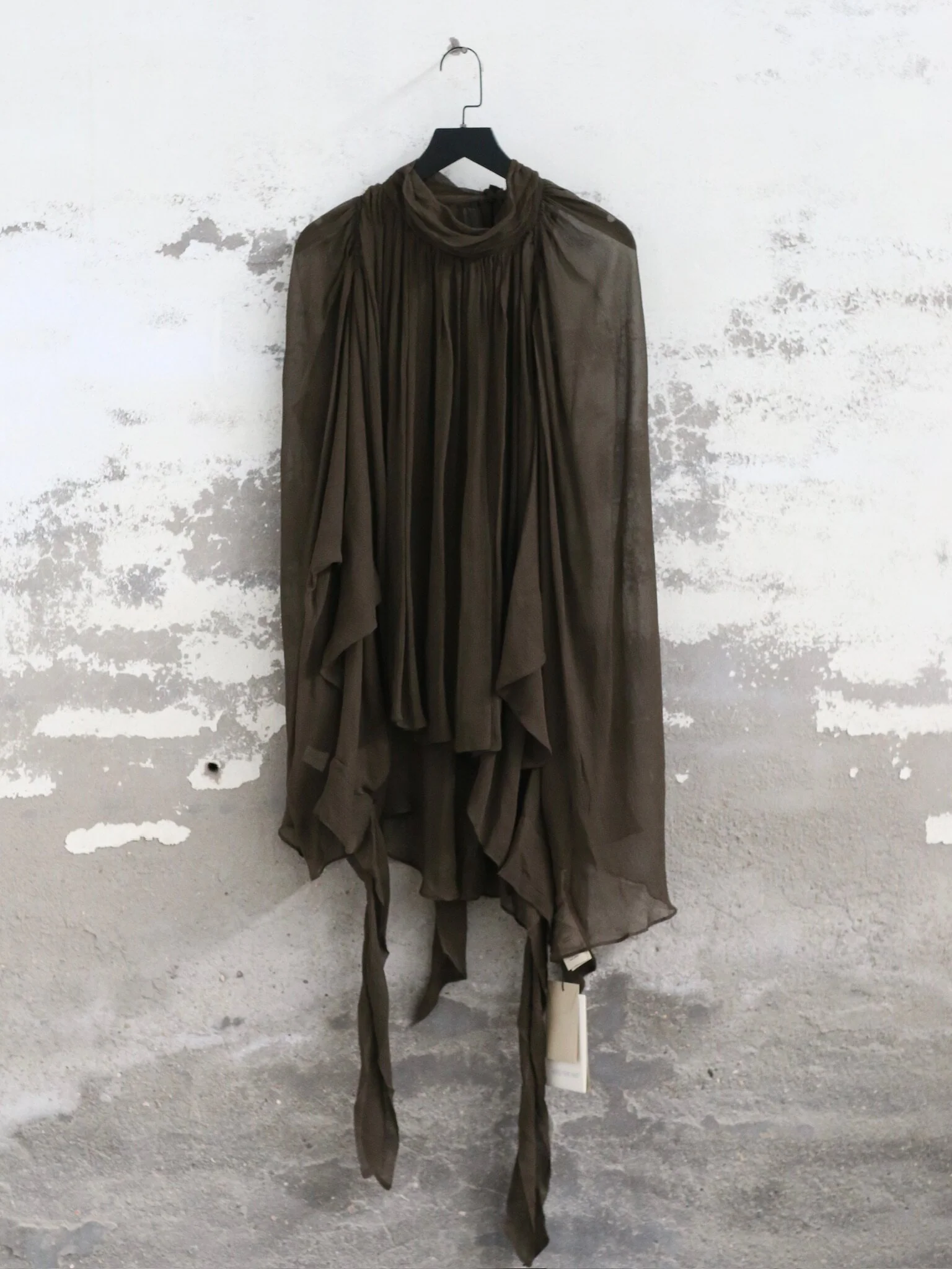 INTO THE EAST Spring/Summer 2026 High-neck batwing sleeve top/shirt ITE-E1JBSSTP20031OL-GLL Olive Green - Image 7