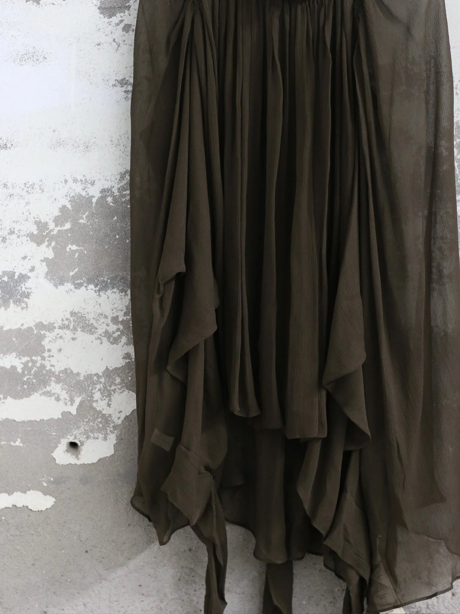 INTO THE EAST Spring/Summer 2026 High-neck batwing sleeve top/shirt ITE-E1JBSSTP20031OL-GLL Olive Green - Image 9