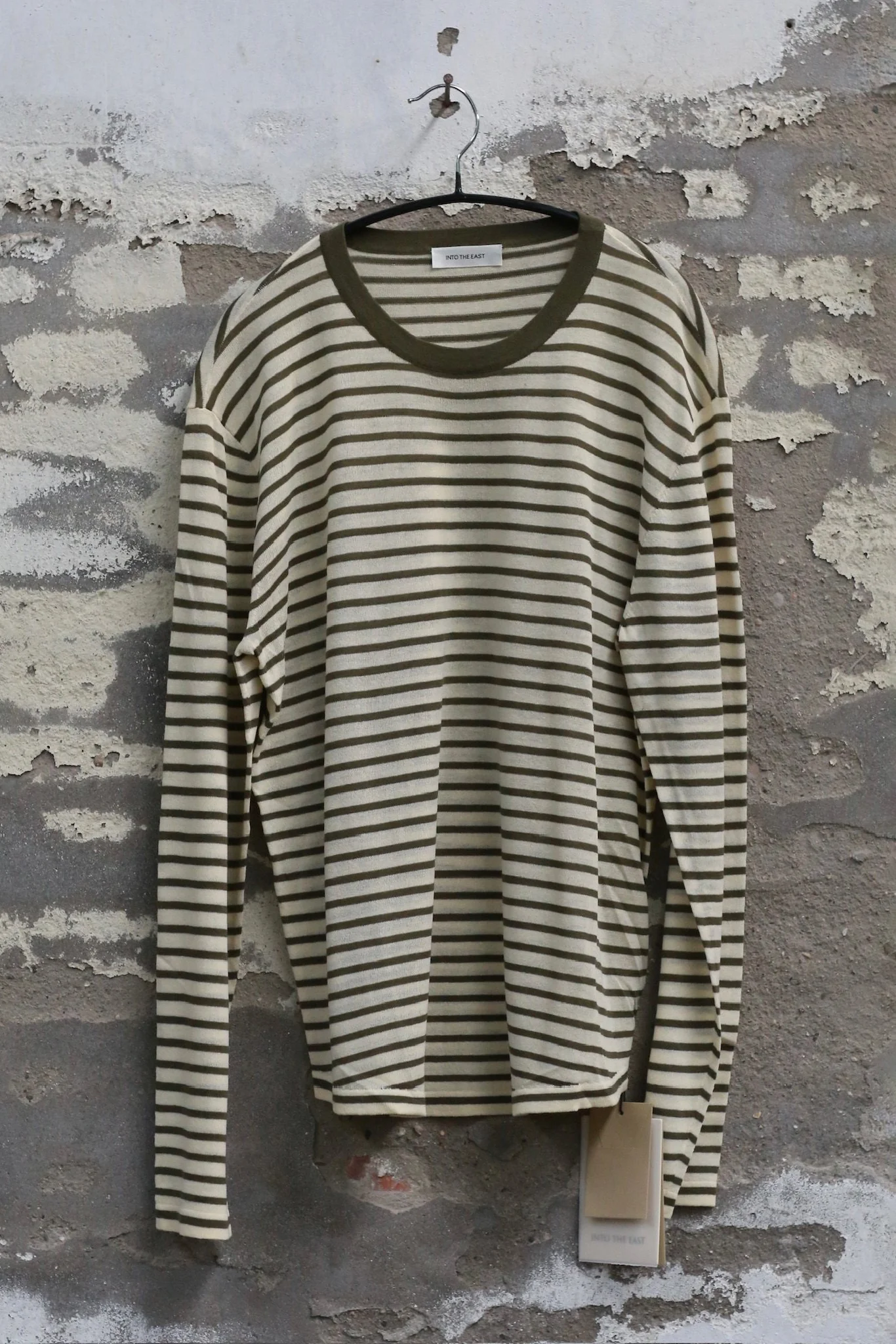 INTO THE EAST Spring/Summer 2026 Knitted Long-Sleeve T-Shirt ITE-E1JBSSKT20005GS-LV Green Stripes - Image 2