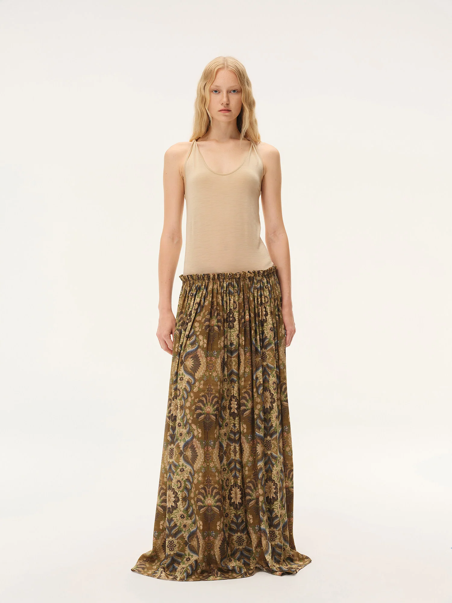 INTO THE EAST Spring/Summer 2026 Palm Scroll Ribbon Vest Dress ITE-E1JBSSDS21010NCC-HUA Floral Pattern - Image 13
