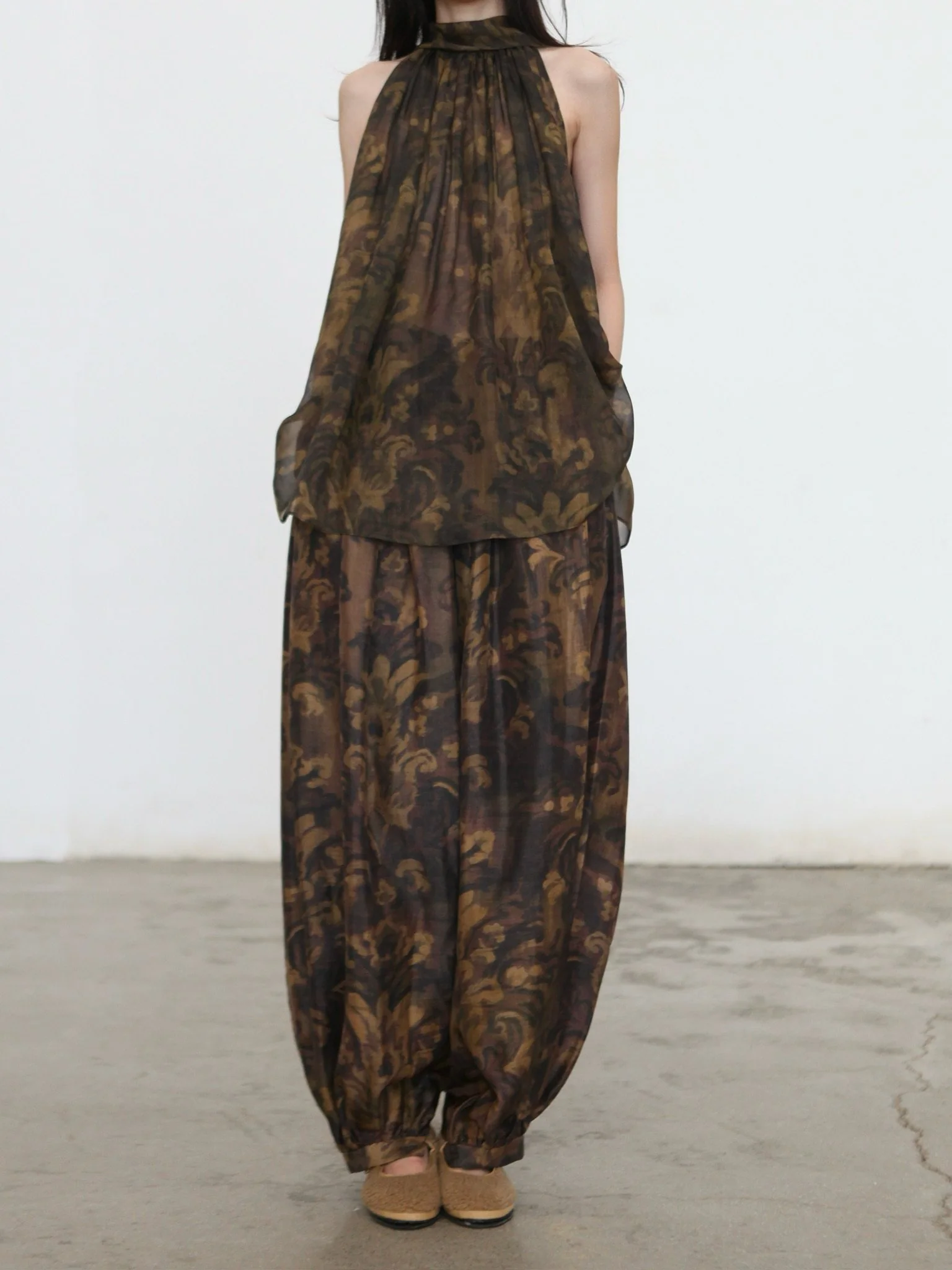 INTO THE EAST Spring/Summer 2026 Sleeveless Top with Ribbon ITE-E1JBSSTP21005-CZ Tea Brown - Image 14