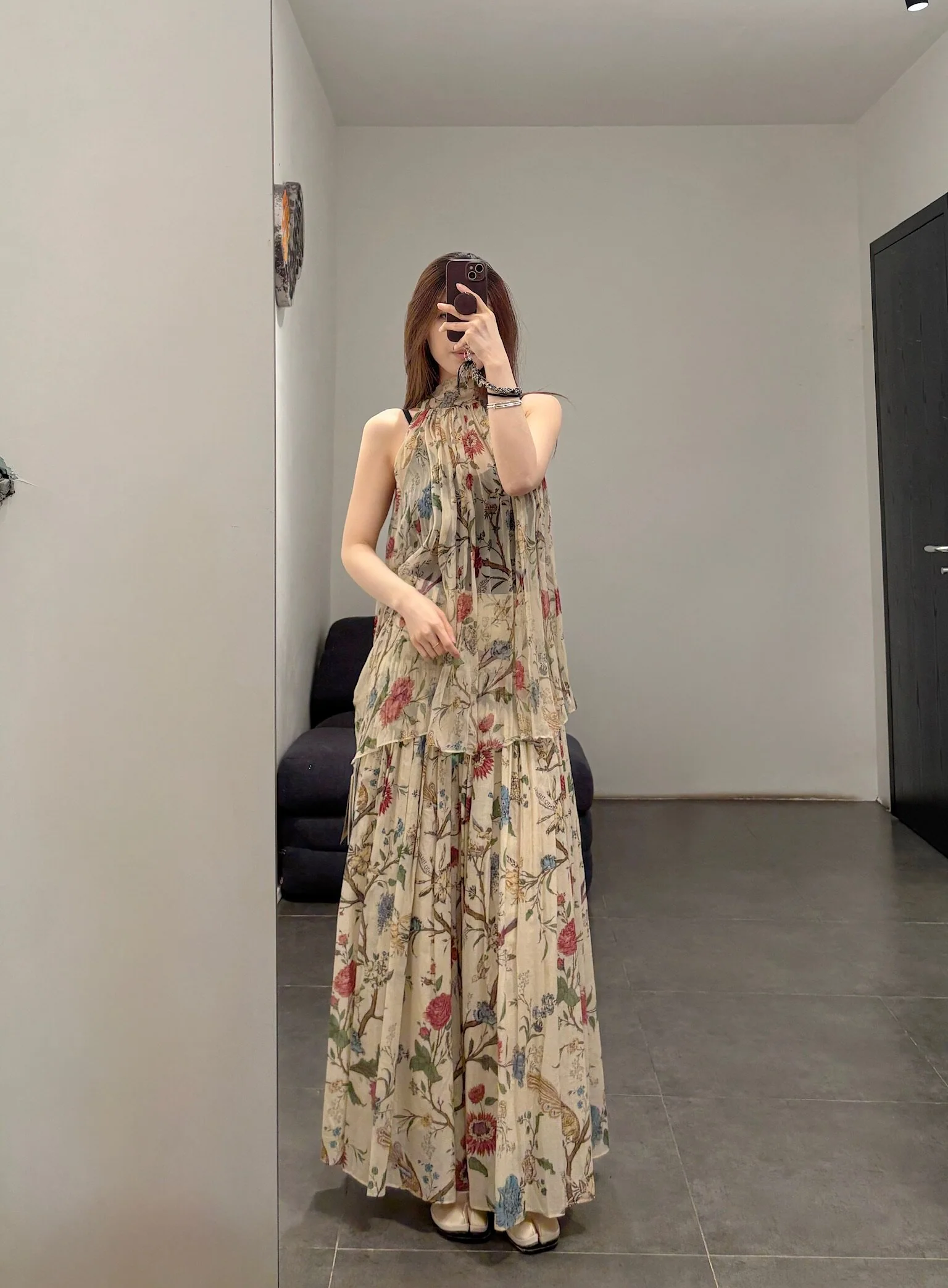 INTO THE EAST Spring/Summer 2026 Sleeveless Top with Ribbon ITE-E1JBSSTP21005-HUA Floral Pattern - Image 12