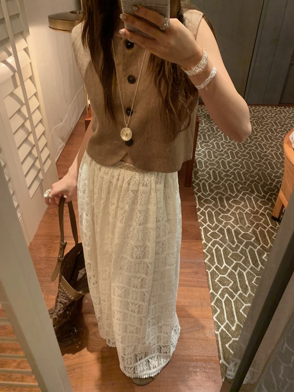 INTO THE EAST Waist color matching water-soluble flower skirt ITE-E1DGSS017WT20SK-BAI White - Image 14