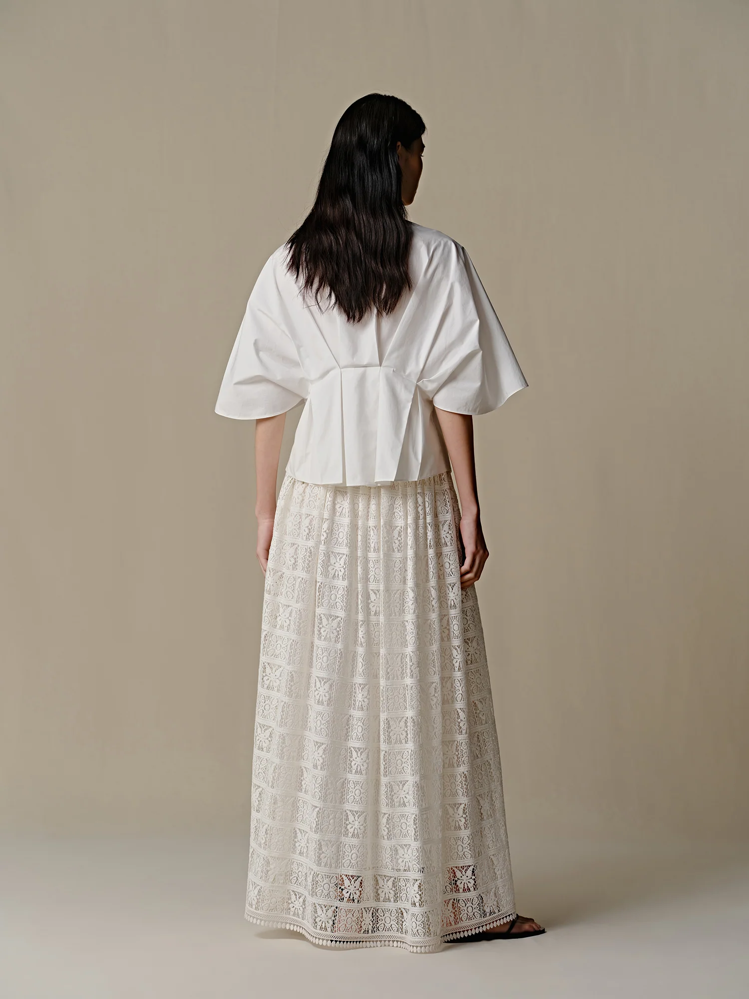 INTO THE EAST Waist color matching water-soluble flower skirt ITE-E1DGSS017WT20SK-BAI White - Image 9