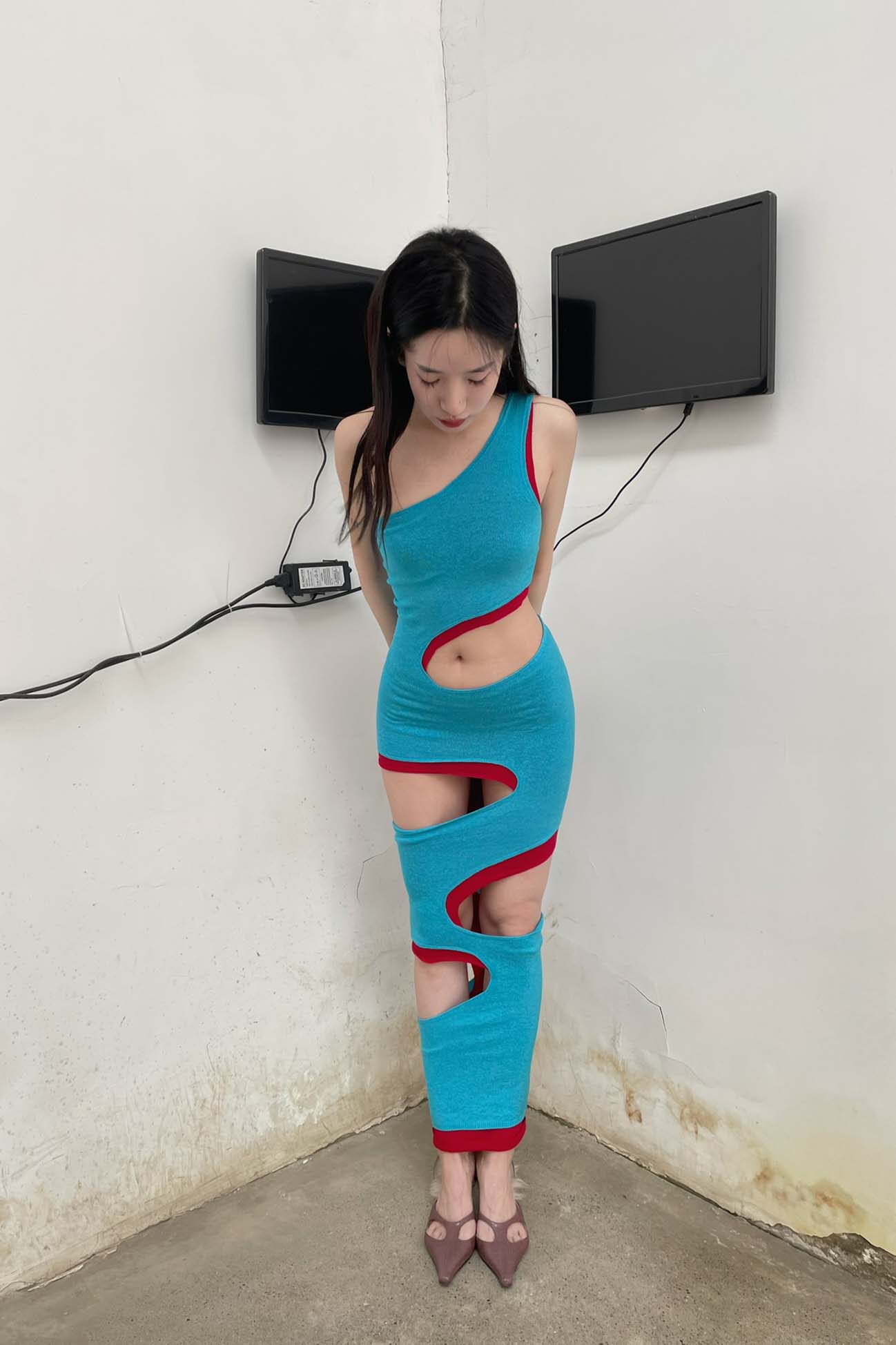 ISA BOULDER Long Skirt (Double) RS22K30A Blue+Red - Image 10