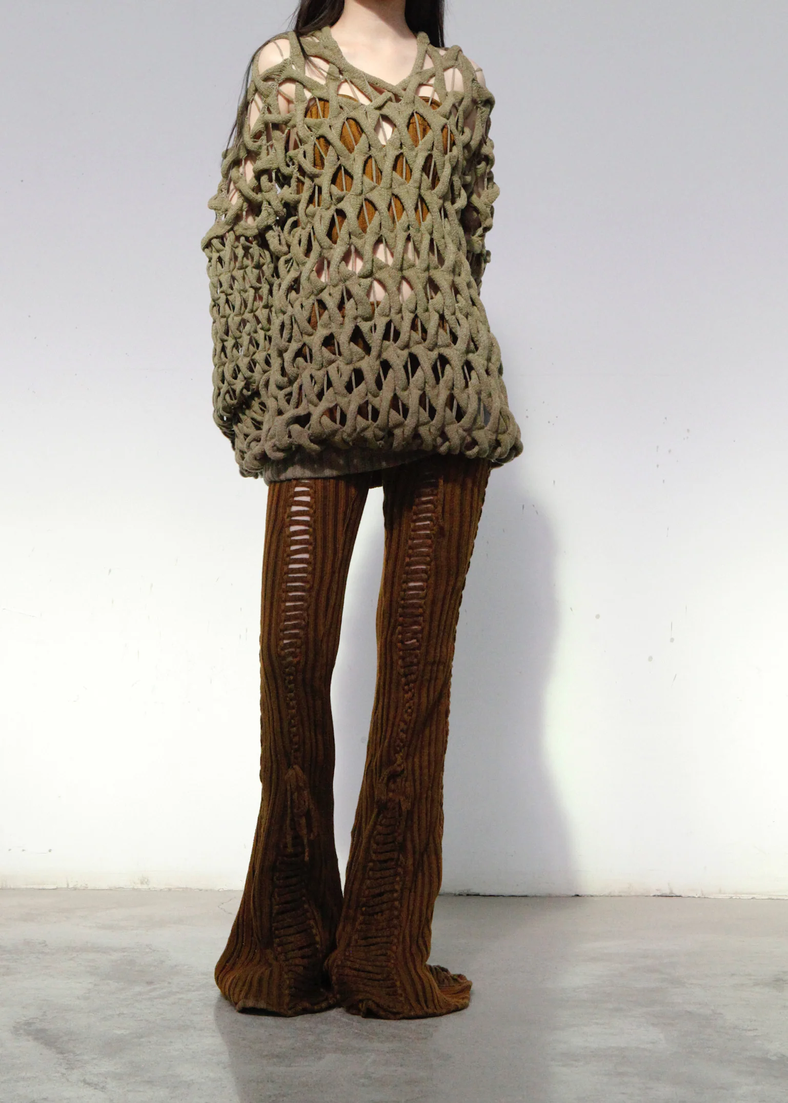 ISA BOULDER Slit Ripped Pants 22PT01 - Image 13