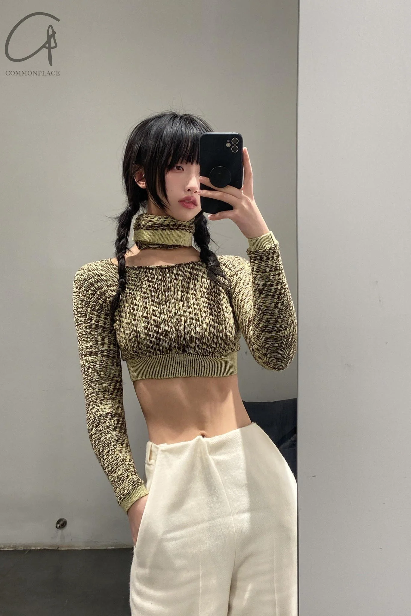ISA BOULDER Sweater with Warm Scarf AW21SW03 - Image 10