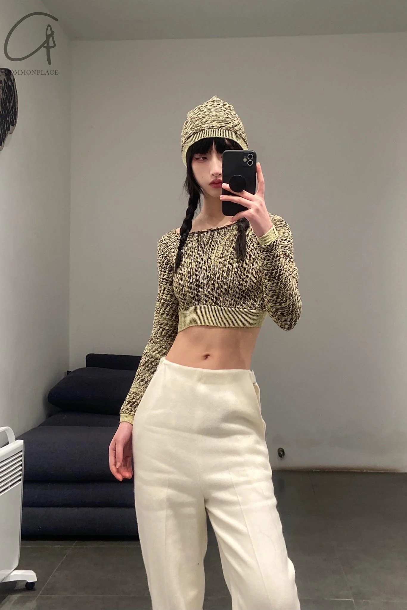 ISA BOULDER Sweater with Warm Scarf AW21SW03 - Image 12