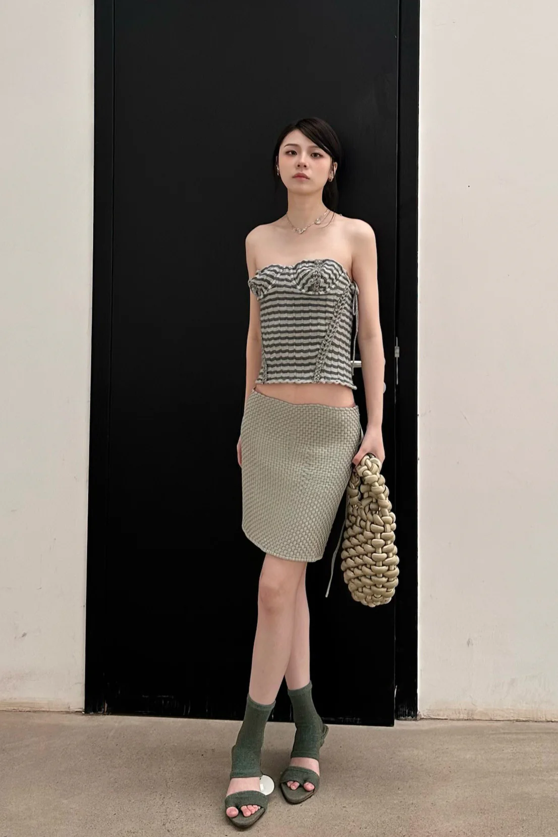 ISA BOULDER two-piece body-shaping woven mini skirt 23AW PF23WHSK02 - Image 12