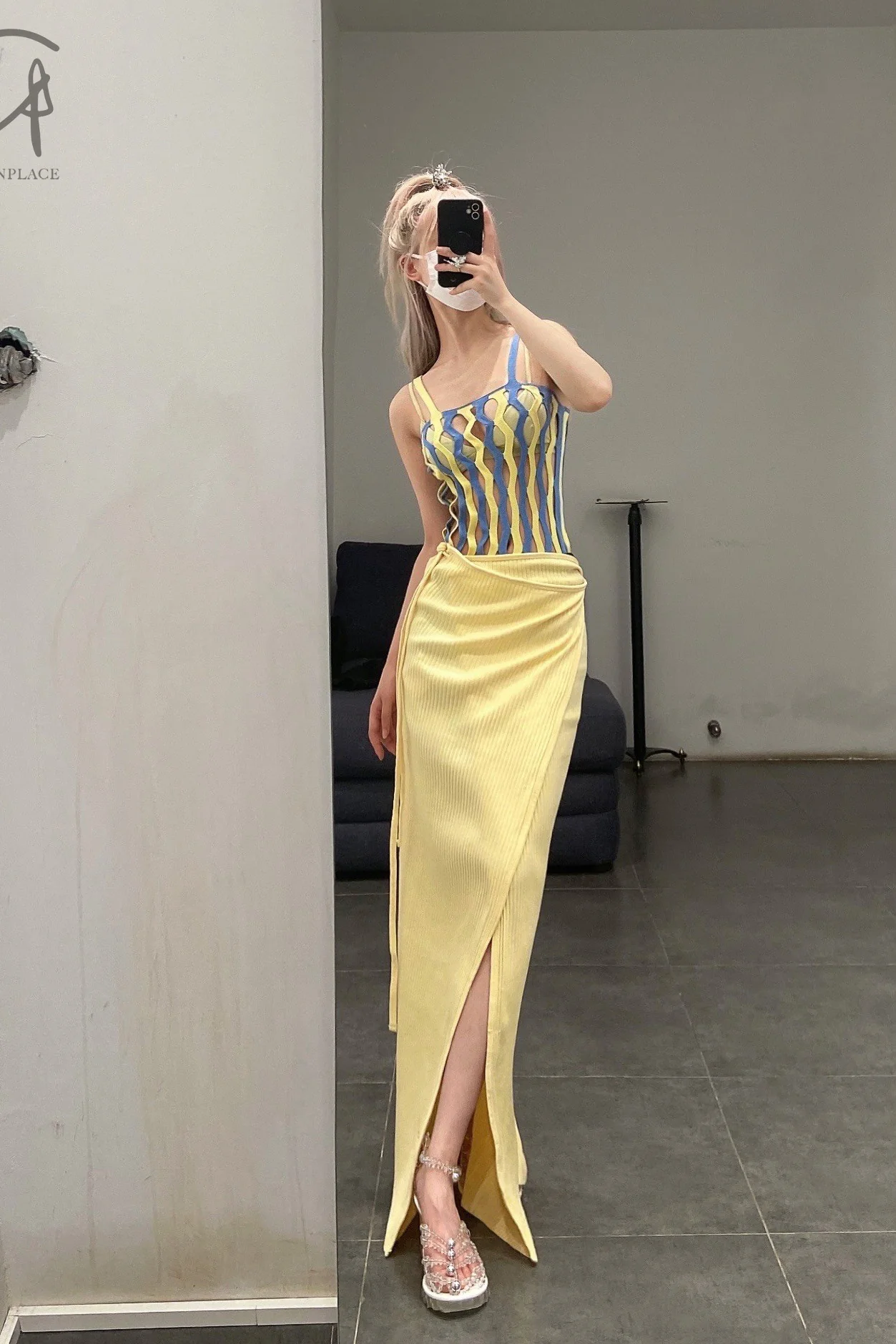 ISA BOULDER vest RS22K62 yellow+blue - Image 4