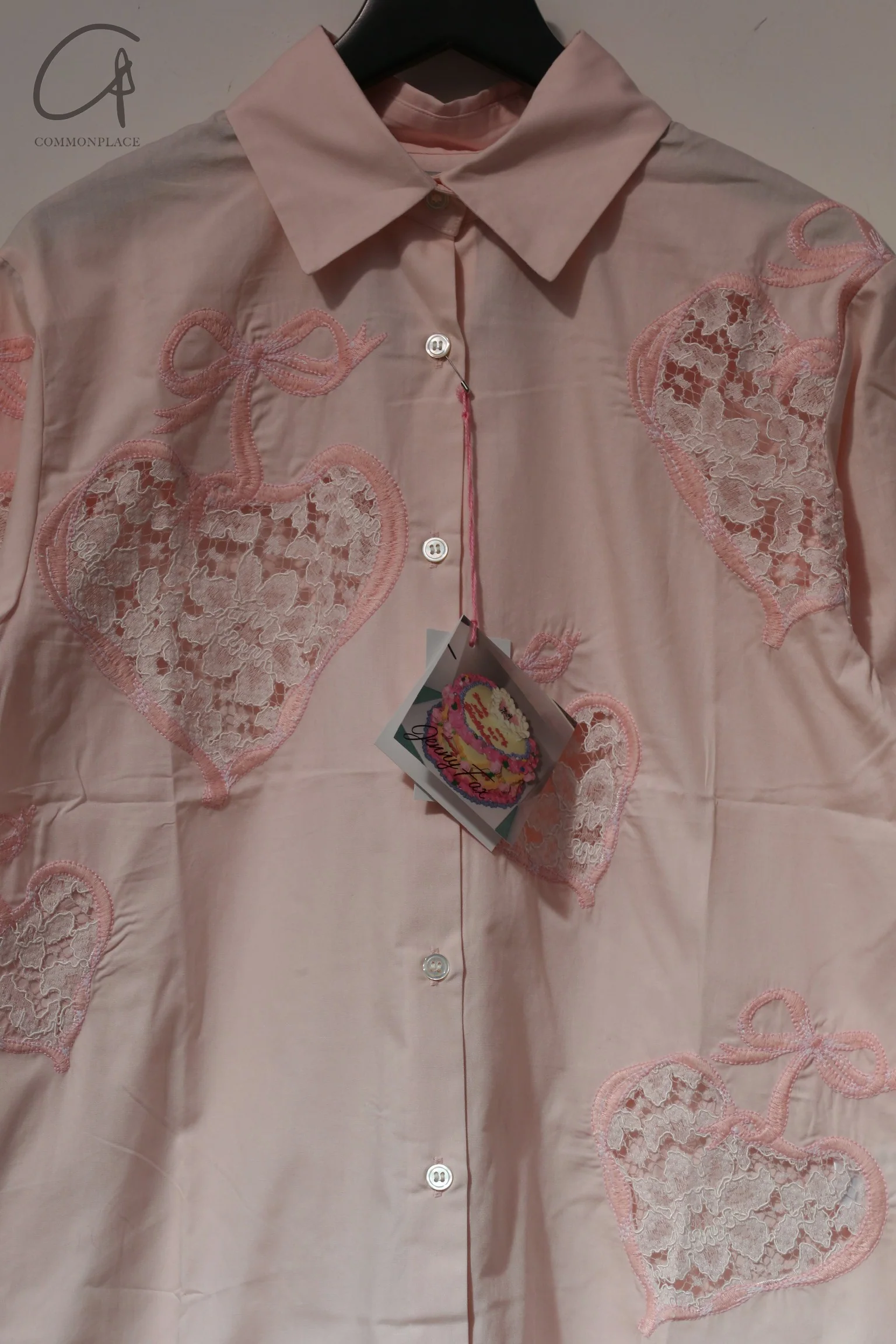 Jennyfax heart-shaped lace shirt JFAW21B02 - Image 2