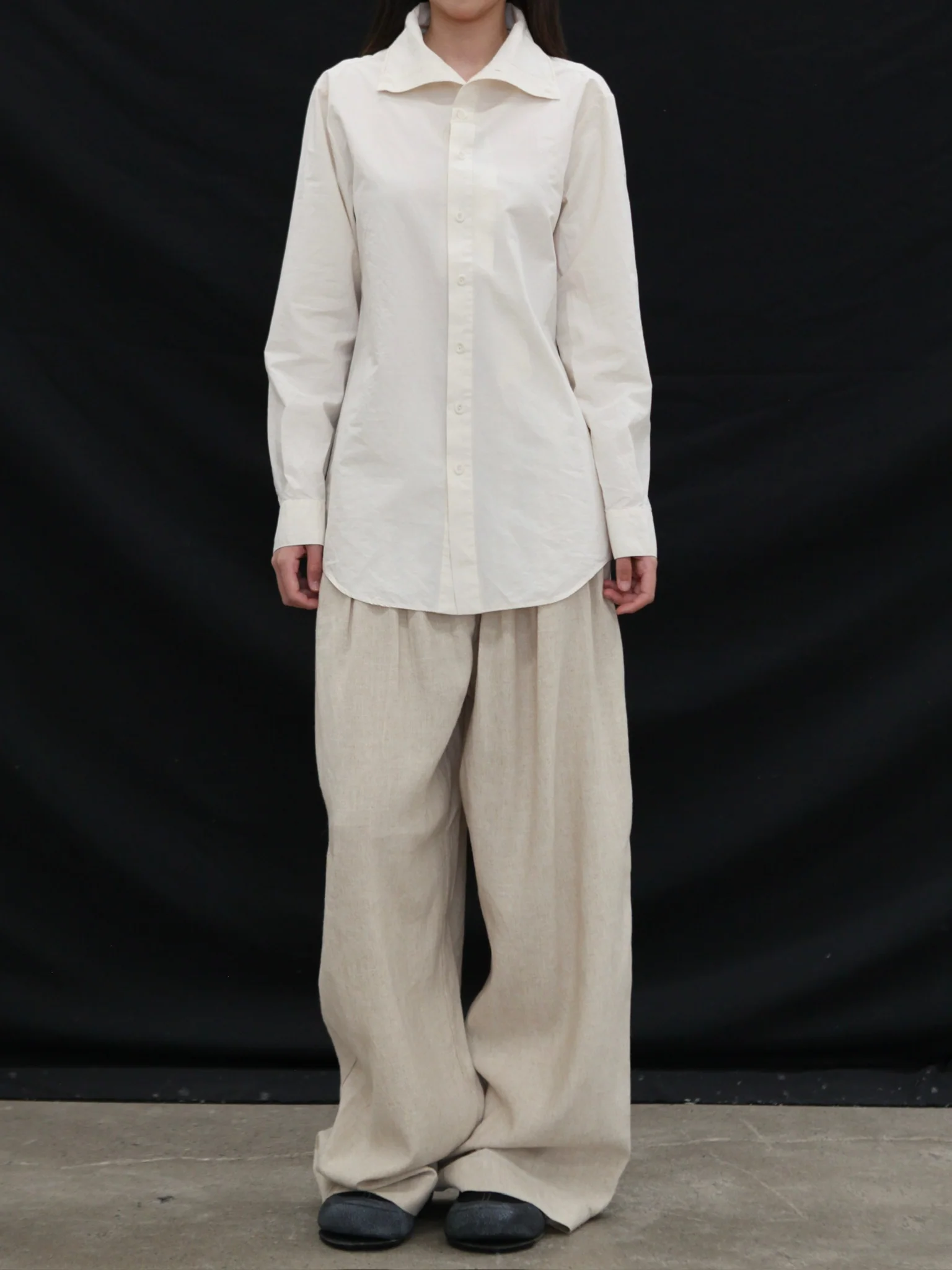 KINYAN LAM 25 Spring/Summer Pleated Relaxed Pants KYL-V2TRS01-W-BAI White - Image 7