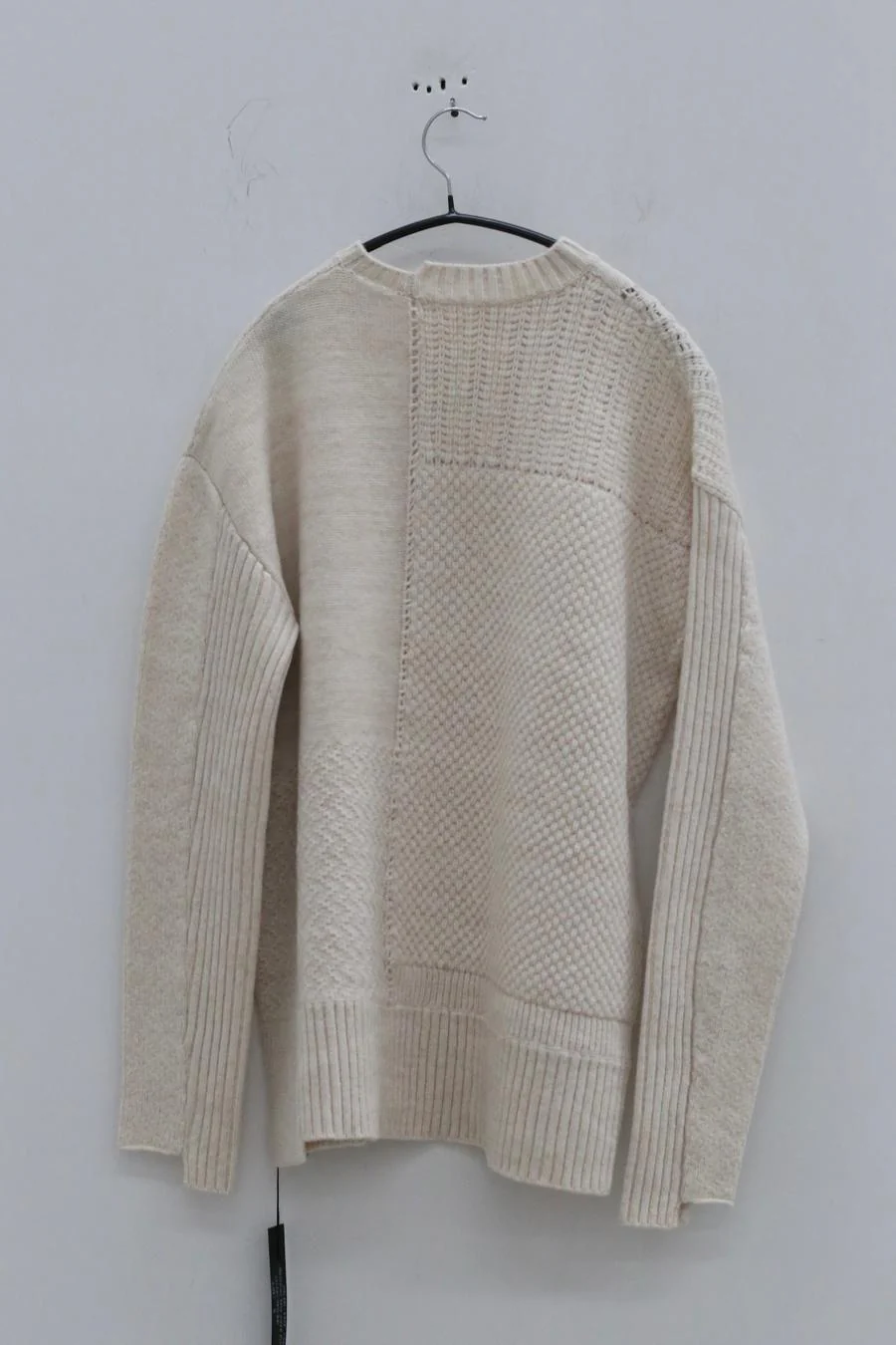 KLASICA sweater 22C-69OP natural color PK1000 - Image 11