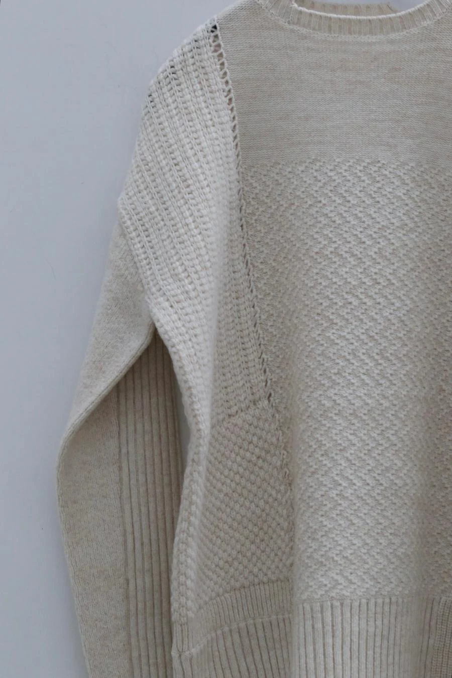 KLASICA sweater 22C-69OP natural color PK1000 - Image 9