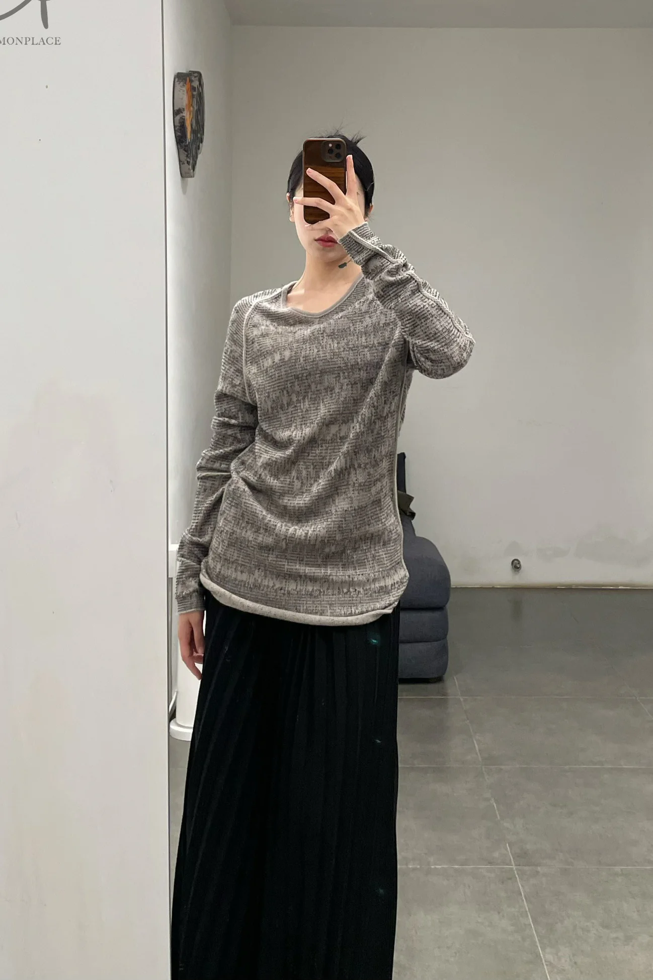Label Under Construction Egg collar zipper-to-sewed code sweater YMSW64 DV-BK - Image 5