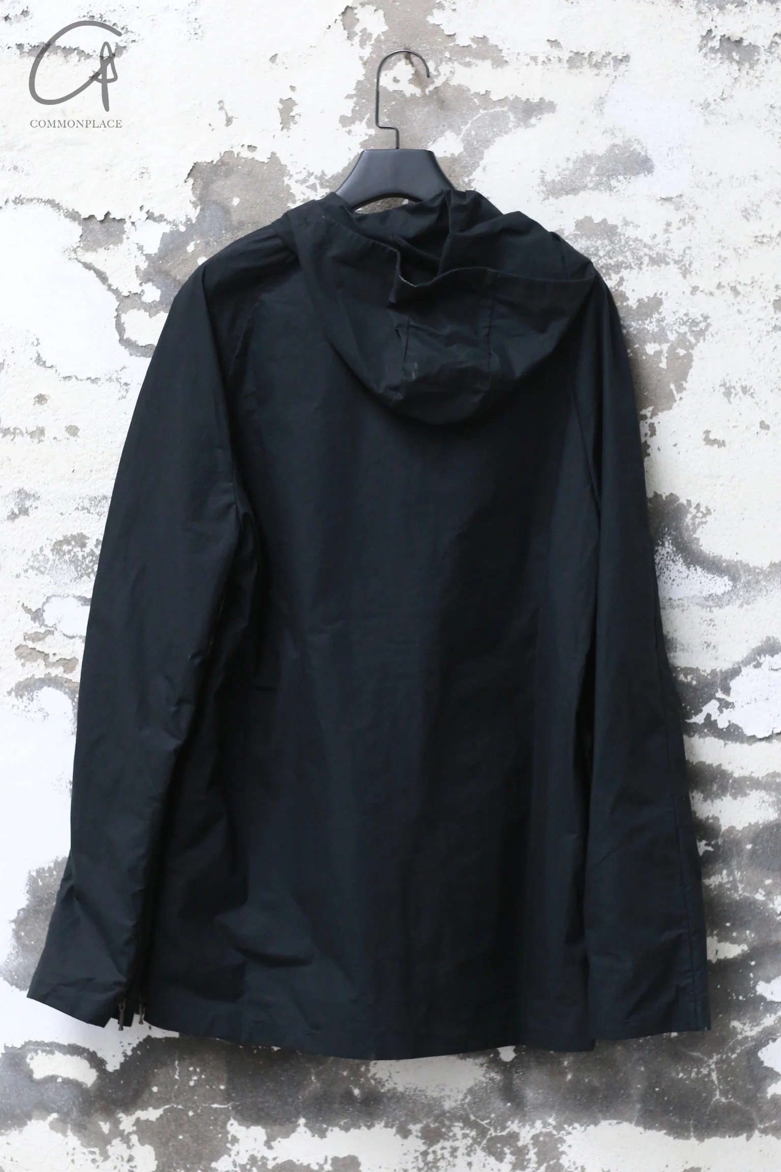 LABEL UNDER CONSTRUCTION Hidden side band windbreaker jacket LUC-FMJC174-P150-BK - Image 4