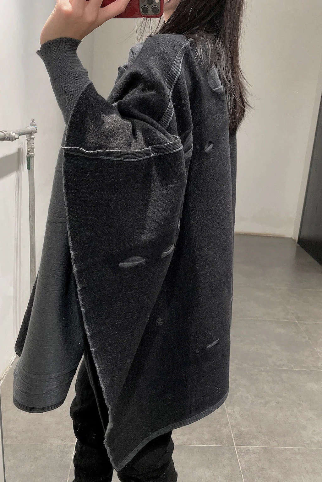 label under construction Lunar version cape skirt 36YXAC296 38/99 - Image 9