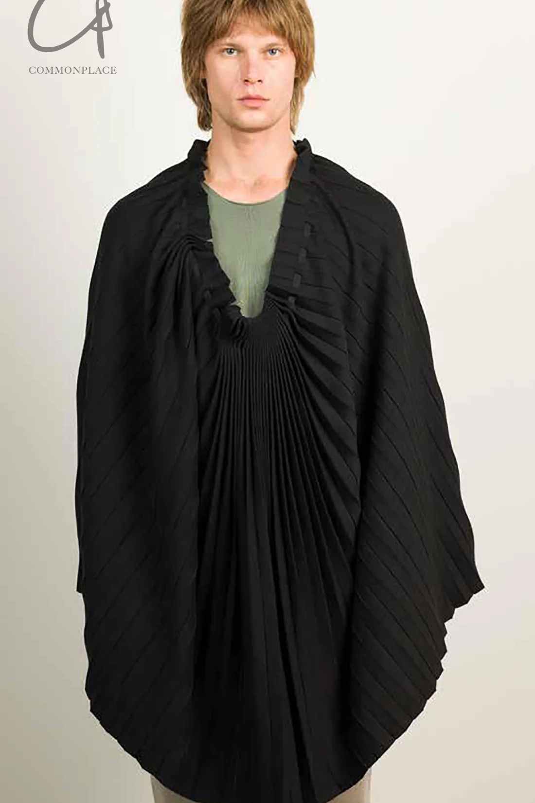 label under construction narrow pleated cape skirt 41YWSK29 ZER2 OB - Image 8
