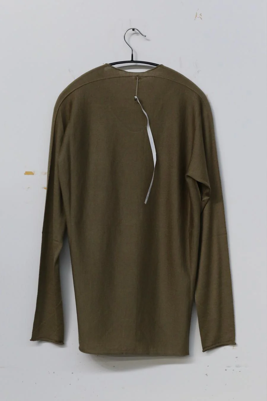 Label Under Construction round neck arched sweater YMSW60 PS - Image 6