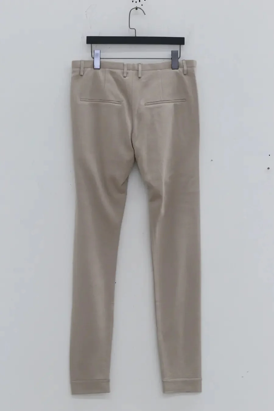 label under construction slim fit trousers 41CMPN09 ZER1 LN - Image 4