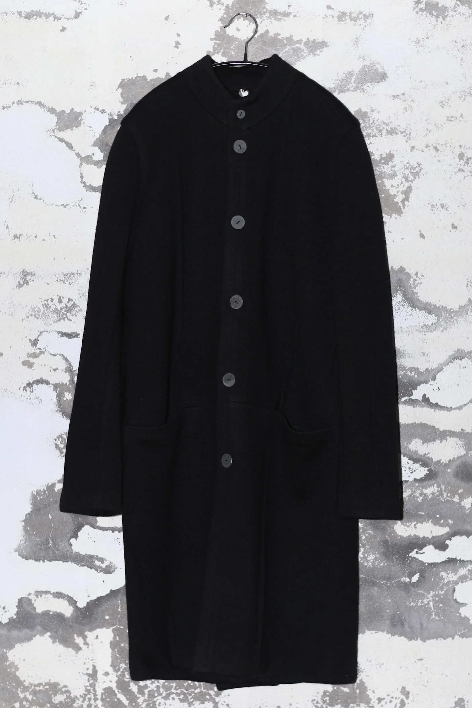 label under construction XY axis cutting jacket CMCT136 T13 BK