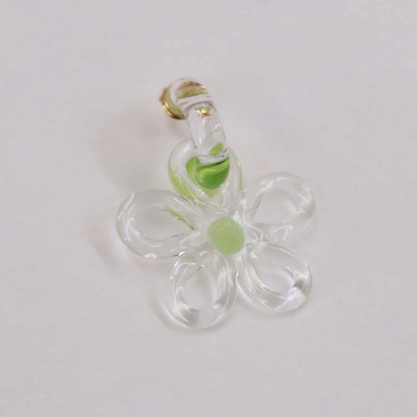 LEVENS 25 Spring/Summer Mini Glass Hoop + Daisy Charm Single Earring LVS-SS2518MINIGLSH.DSYCH-GRN-LV Green - Image 2