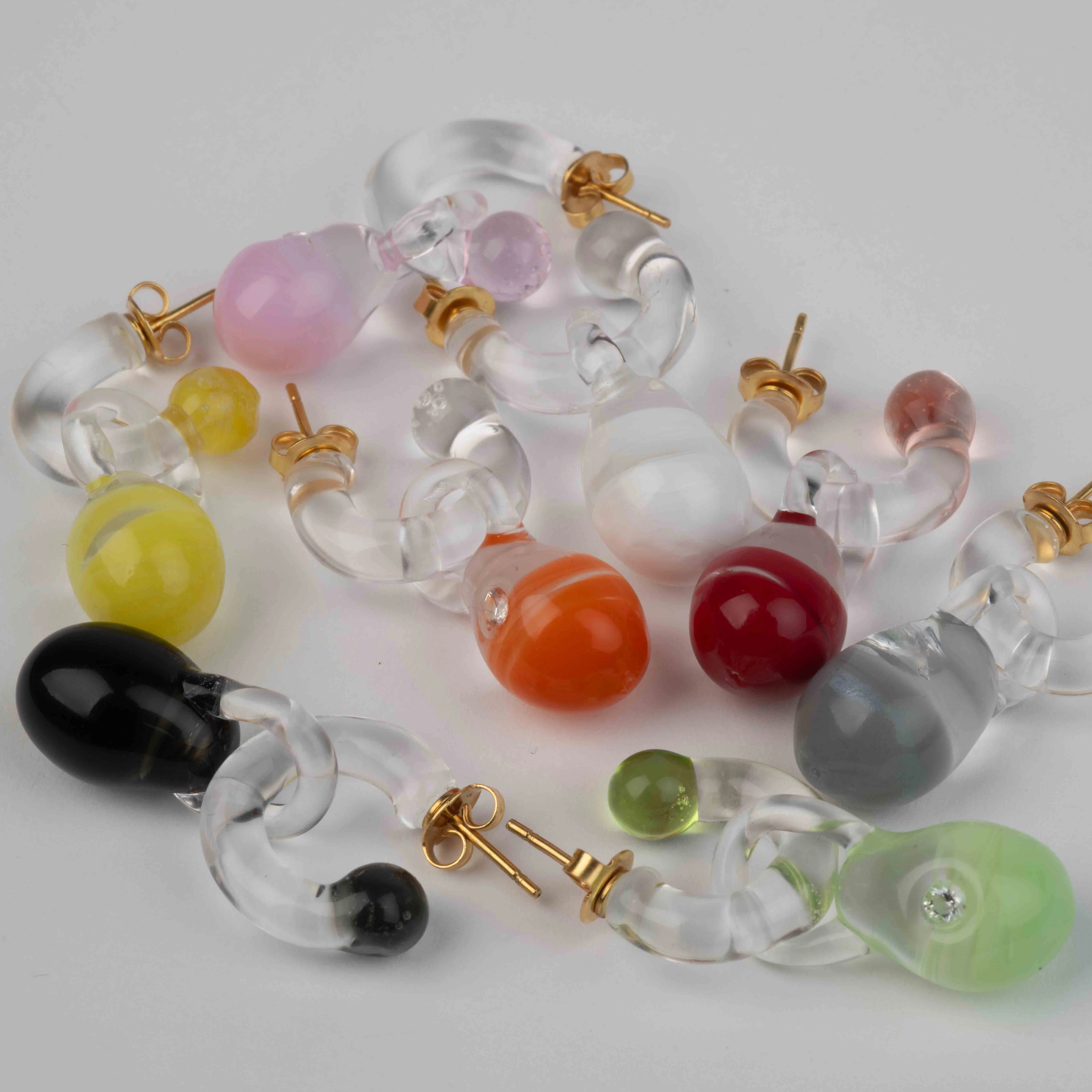 LEVENS 25 Spring/Summer Mini Glass Ring + Magic Stone Charm Single Earring LVS-SS2519MINIGLSHMSSH-RD-HONG Red - Image 5