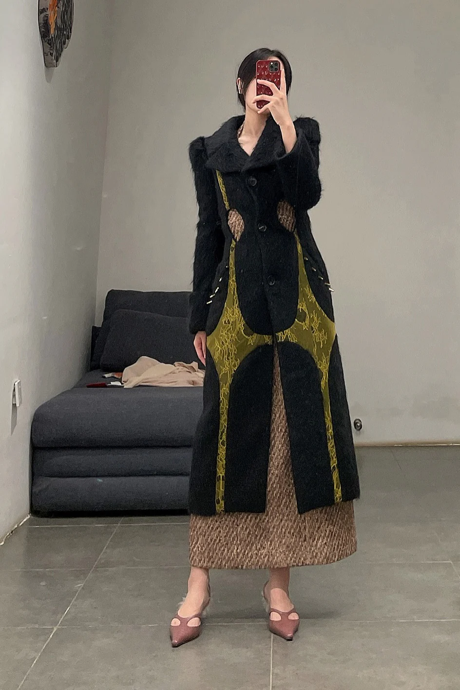 Louis Shengtao Chen Goat wool and lace star lady coat 2250149 - Image 13