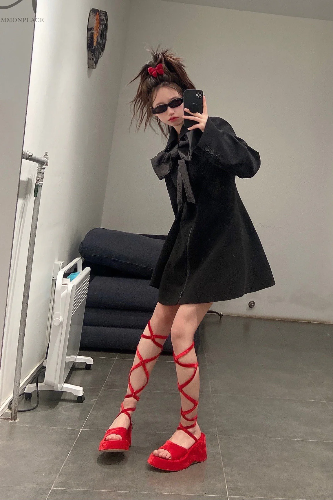 Louis Shengtao Chen red velvet platform lace-up shoes 2251253 PLSC9 - Image 9
