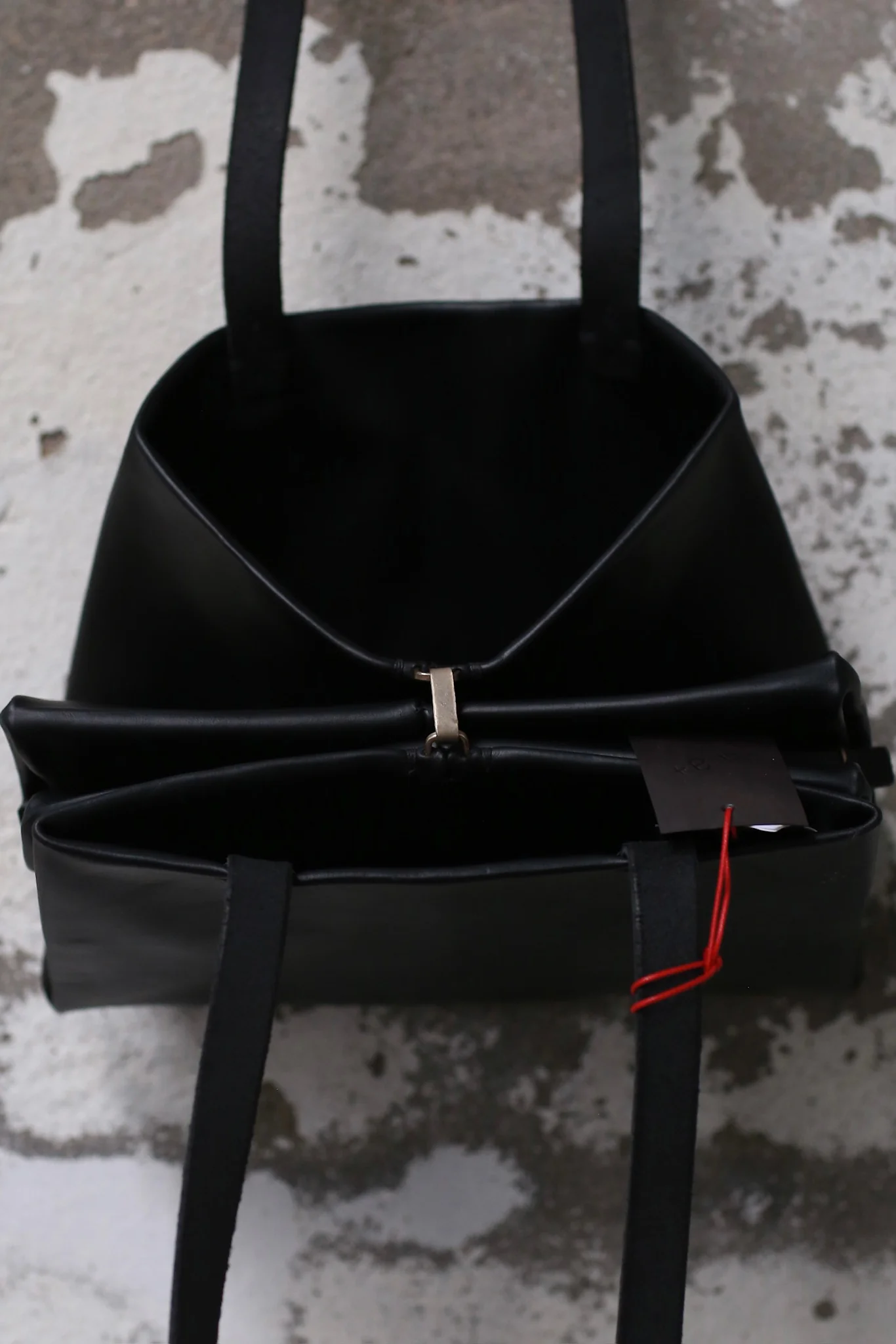 m.a+ 25 Spring/Summer Calfskin Shoulder Handbag Handmade by Italian Craftsmen MA-BPHI13 VIB1,0-HEI Black - Image 2