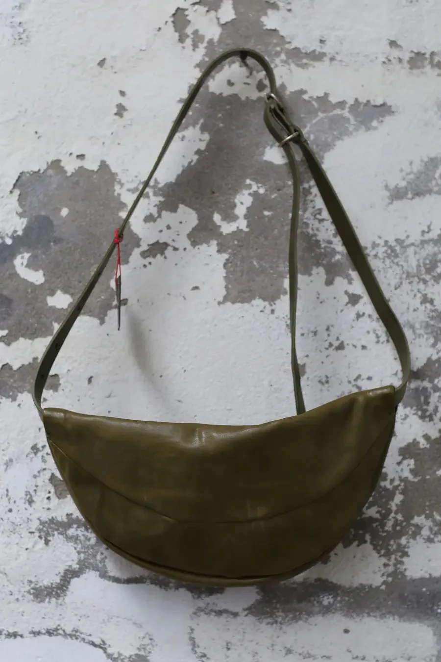 m.a+ Maurizio Amadei Waist Bag/Belt Crossbody Bag Series Artisan Italy MA-BY202-CUAG1.0-WOODBINE Medium BY202-CUAG1.0 woodbine horsehide PM204 - Image 4