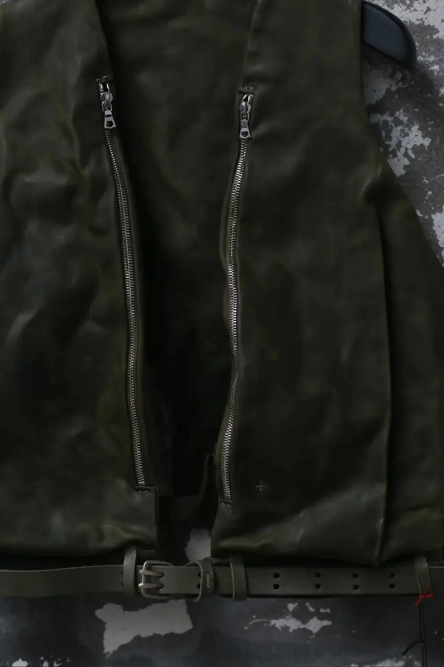 m.a+ double pyramid vest BLL100-CUF1.0 woodbine - Image 2