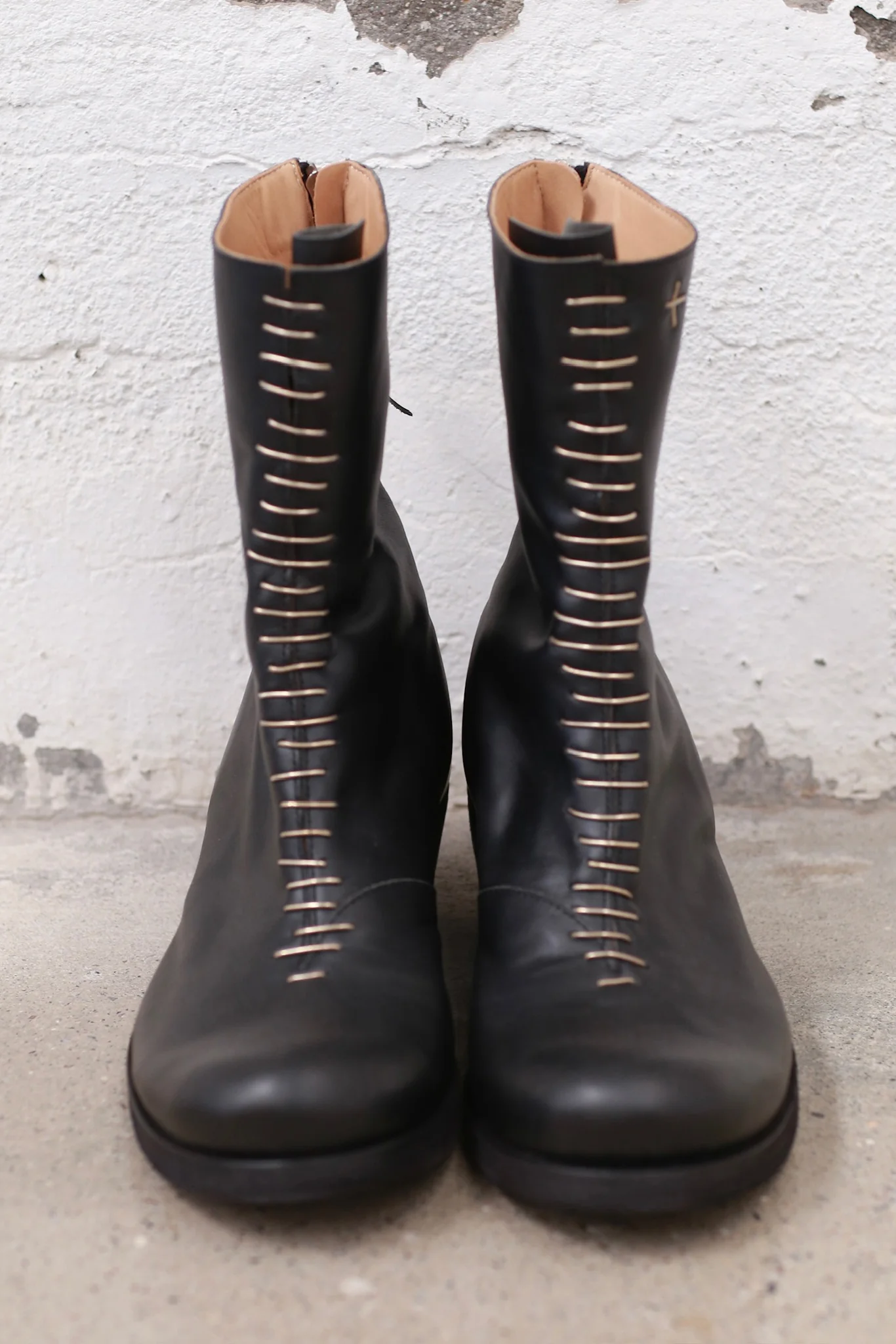 m.a+ high back zipper boots with multiple silver staples Italy MA-SW6B3Z/S3 VIB1,0-HEI black - Image 2