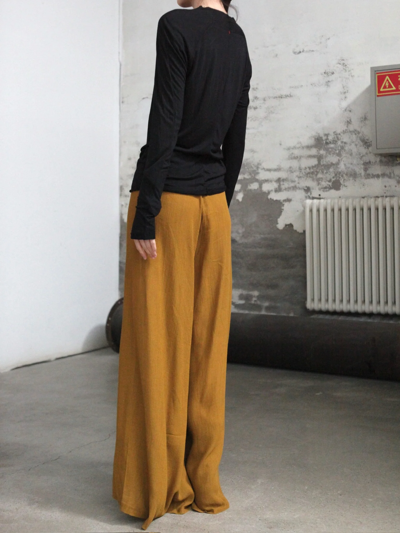 m.a+ Maurizio Amadei crew neck long sleeve T-shirt Italy MA-T130D JVBL-BLACK (T350D-JM11/JCL10) - Image 8