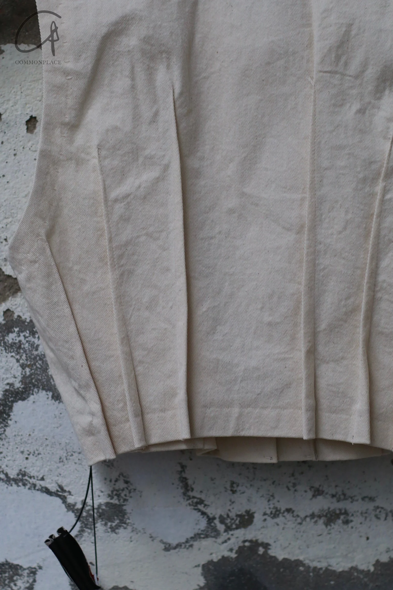 m.a+ Maurizio Amadei Sleeveless Pleated Cropped Jacket/Skirt Italy Artisan MA-HW190AC CCE-NATURAL Top HW190AC K124 - Image 3