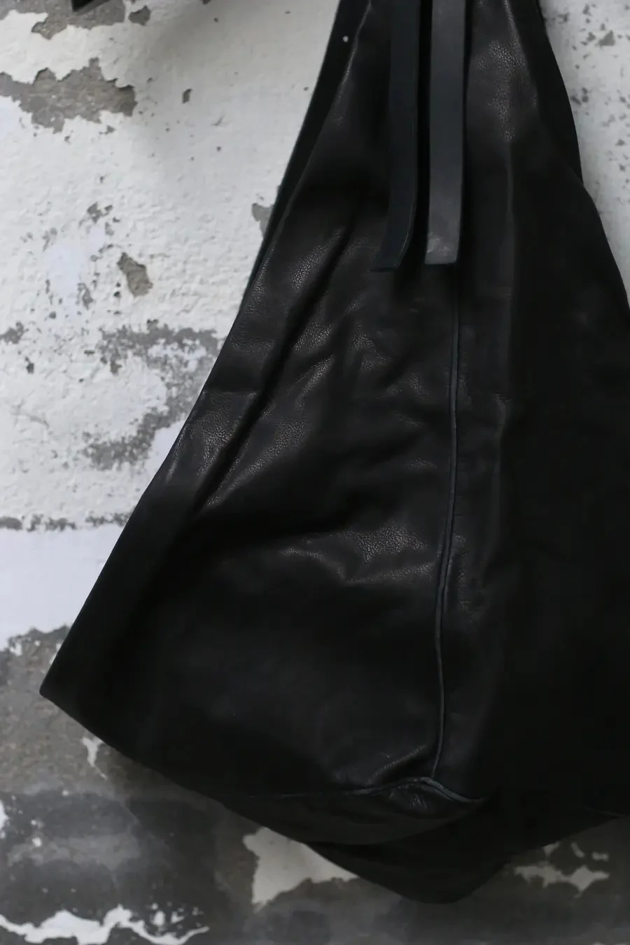 m.a+ Medium Pyramid Backpack BL42-SY1.0 Black PM208 - Image 2
