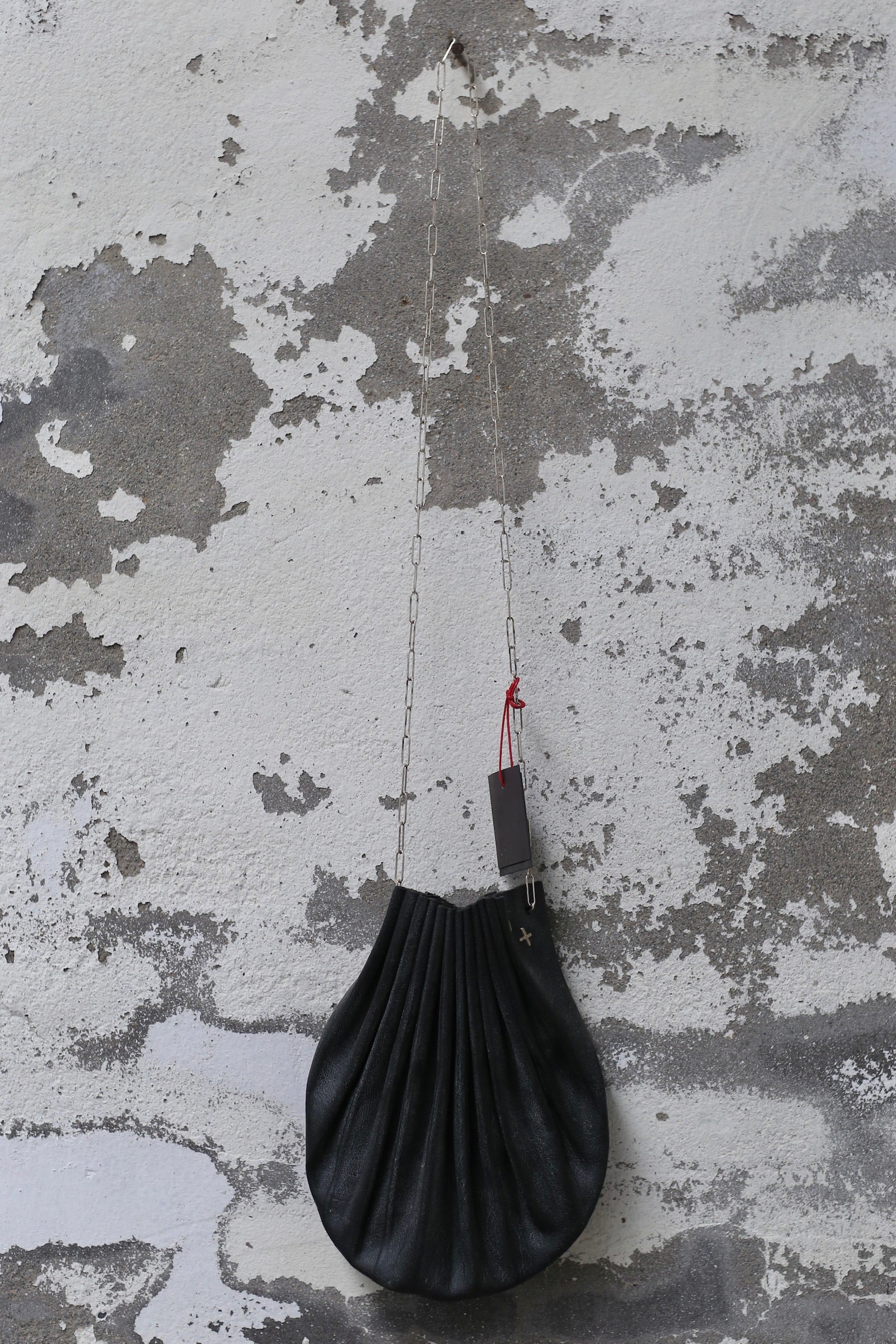 m.a+ Shell Bag Collection Italian Handmade MA-B703/C4-CAO1.0-HEI black Small Camel Leather PM203 - Image 2