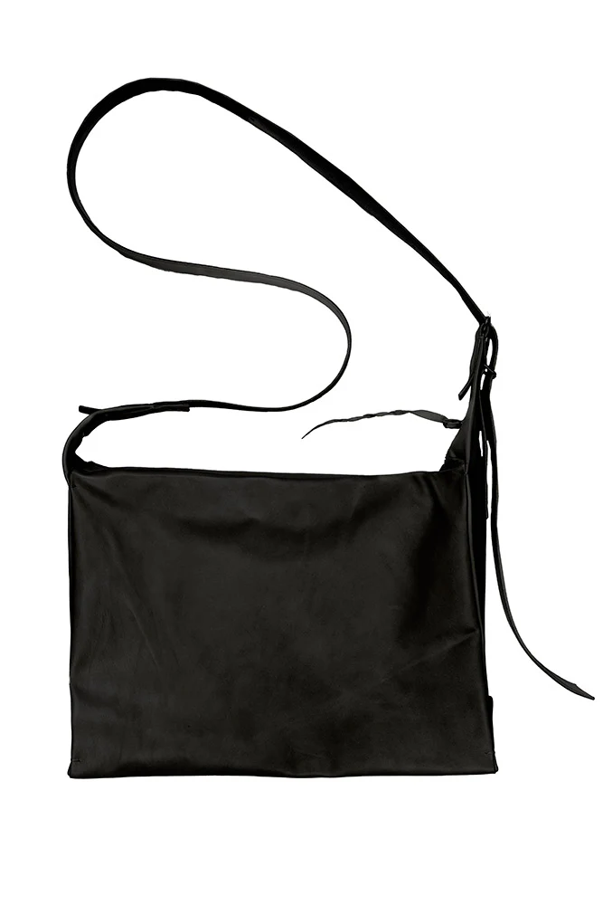 m.a+ zipper rectangular shoulder bag series Italy MA-BM30Z VIB1,0-BLACK - Image 5
